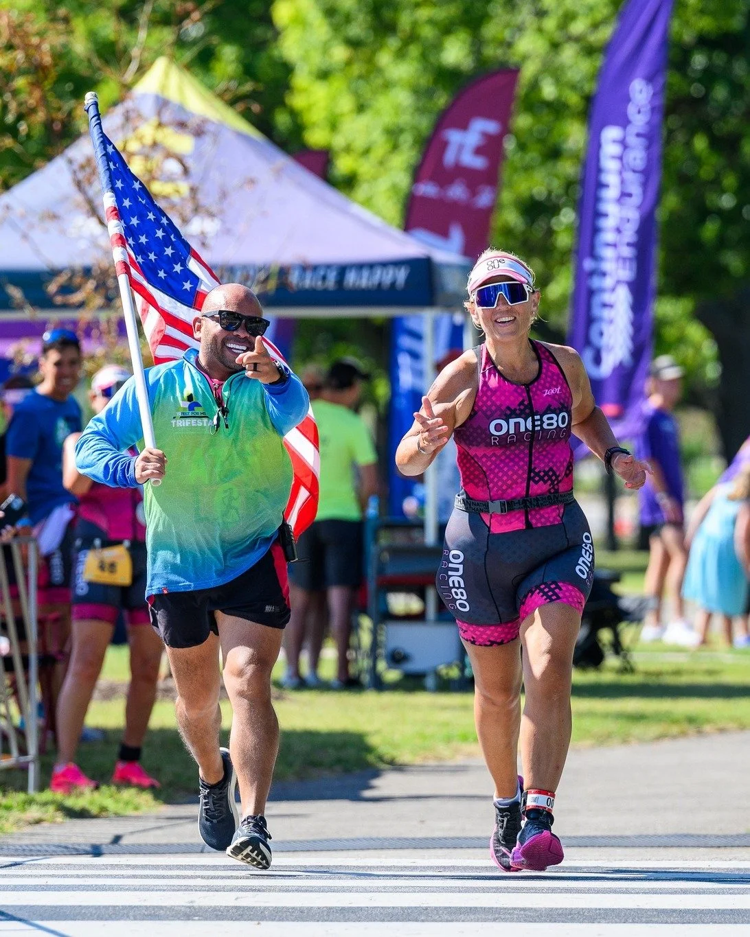 Looking for a fun and thrilling team bonding experience? Since 2015, the @celebratearkansas Corporate Relay has brought teams out of the office and into a little friendly competition. 💪
This year, we&rsquo;re honored to have Laura Rush of Walmart as