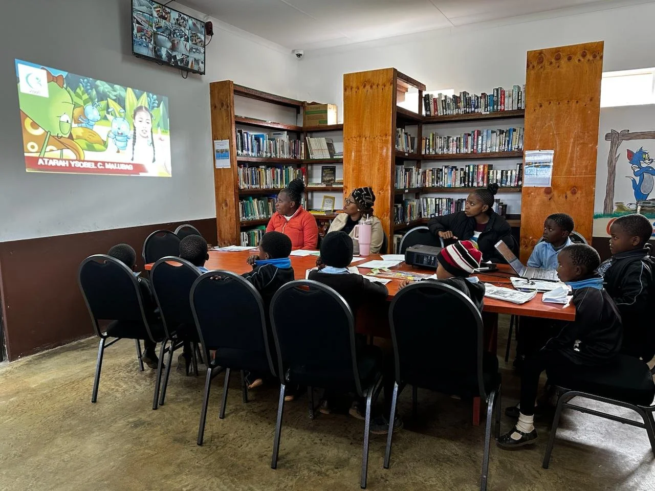 Mahamba Library_Photo 12.jpg