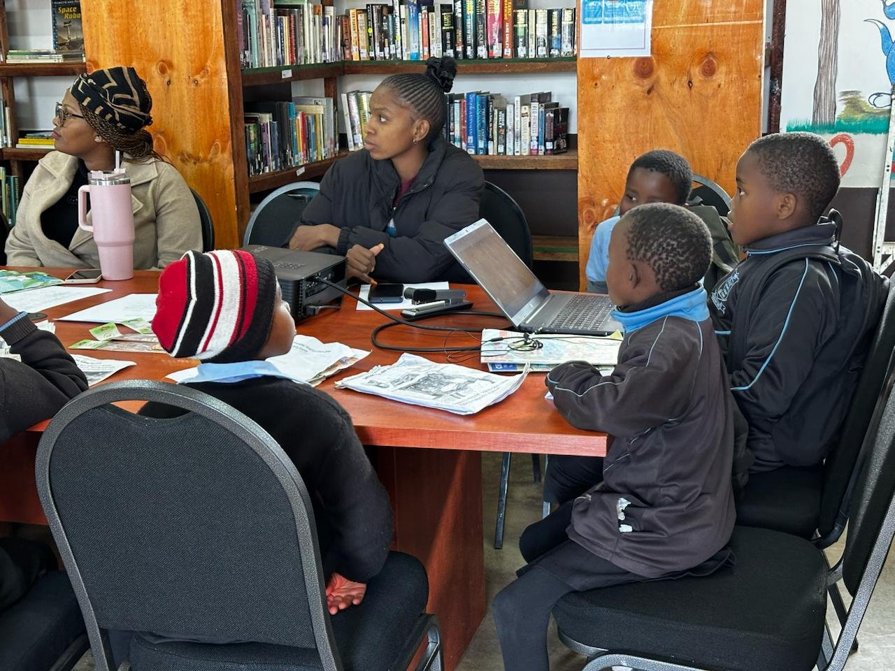 Mahamba Library_Photo 1.jpg