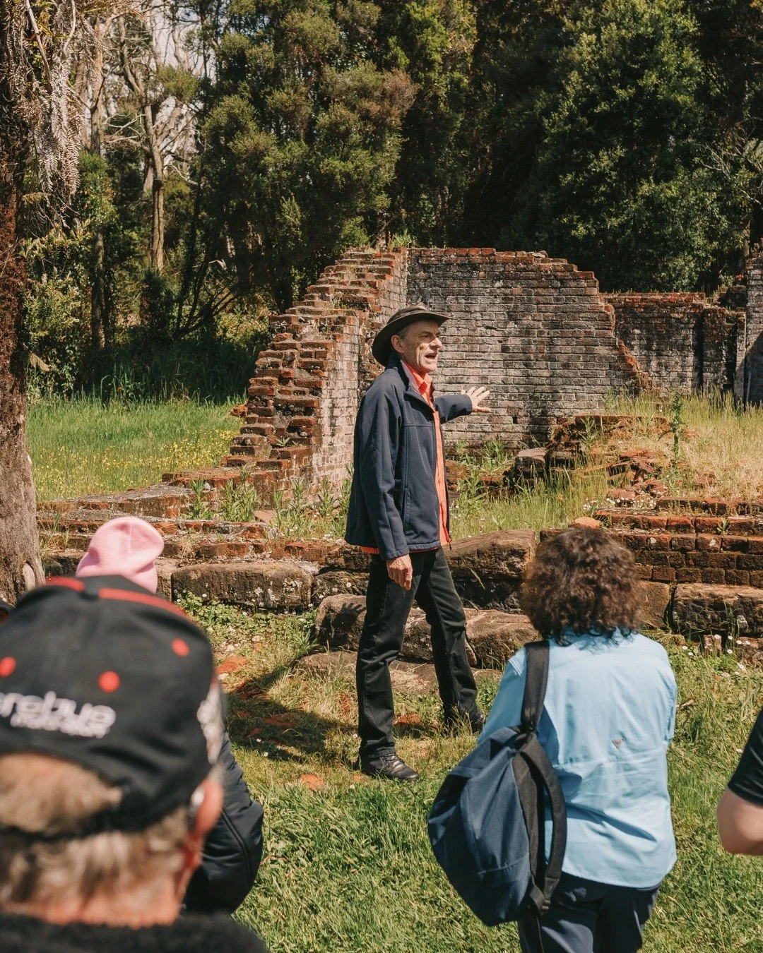 Guides from The Round Earth Theatre Company bring history to life on Sarah Island

#worldheritagecruises #theredboat #strahan #gordonriver #sarahisland #strahantasmania #tasmania