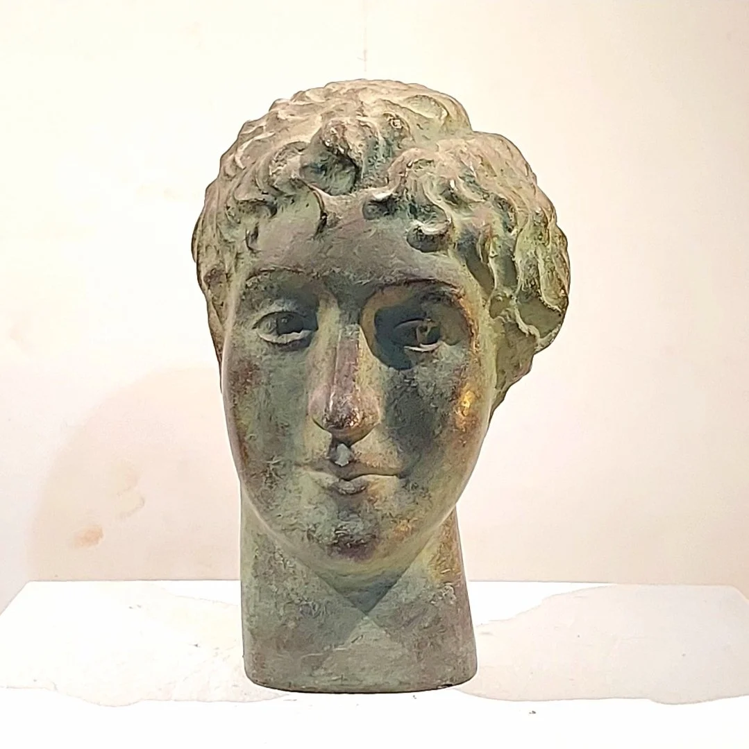 Elizabeth Campbell - Damien Lucas