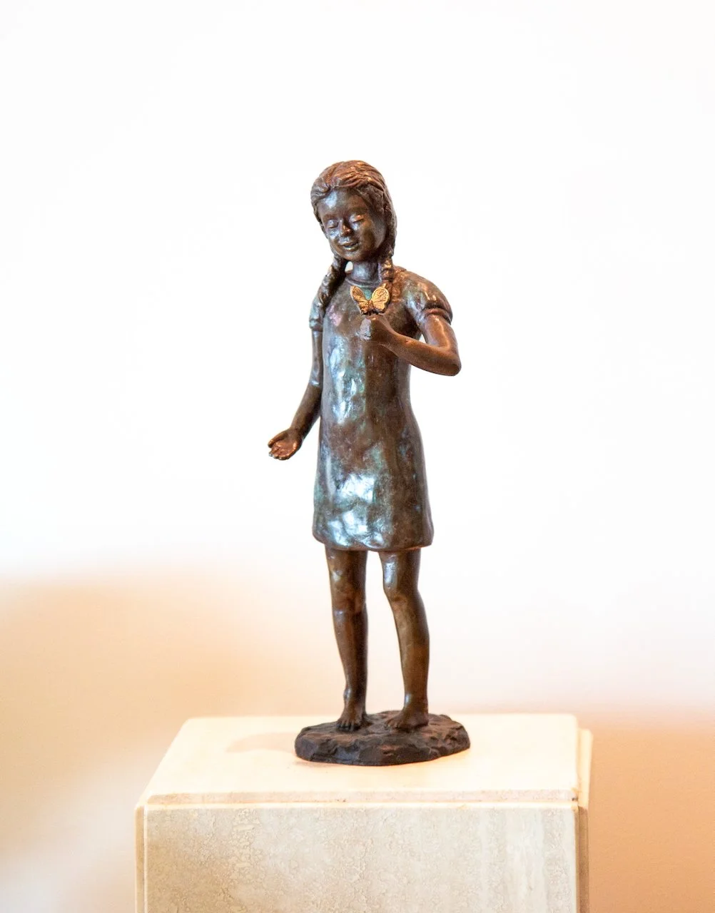 Butterfly Girl - Tara Pearson