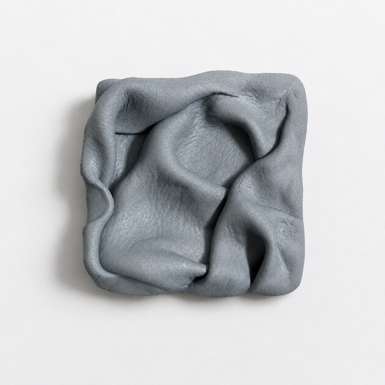 FoldsVol1_Clay_60_LuciaMedina.png
