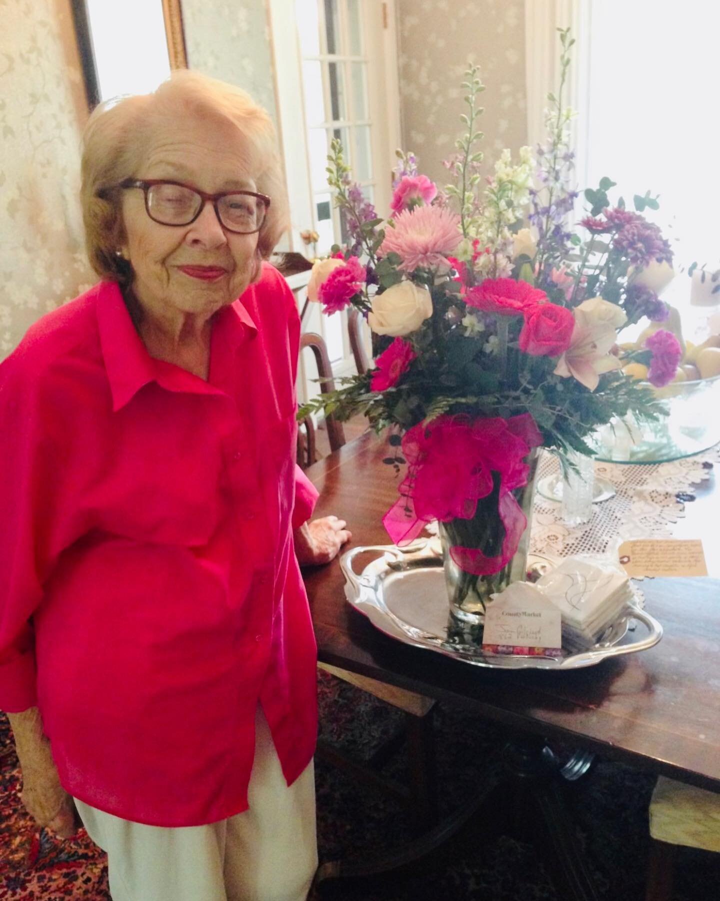 Happy birthday to the &ldquo;real&rdquo; JPG, Jean Patterson Gilchrist! May your day be filled with all the fresh flowers heaven can offer! 

💐For those that may not know, Joybird Planning Group is named to honor Madeline&rsquo;s precious Grandmothe