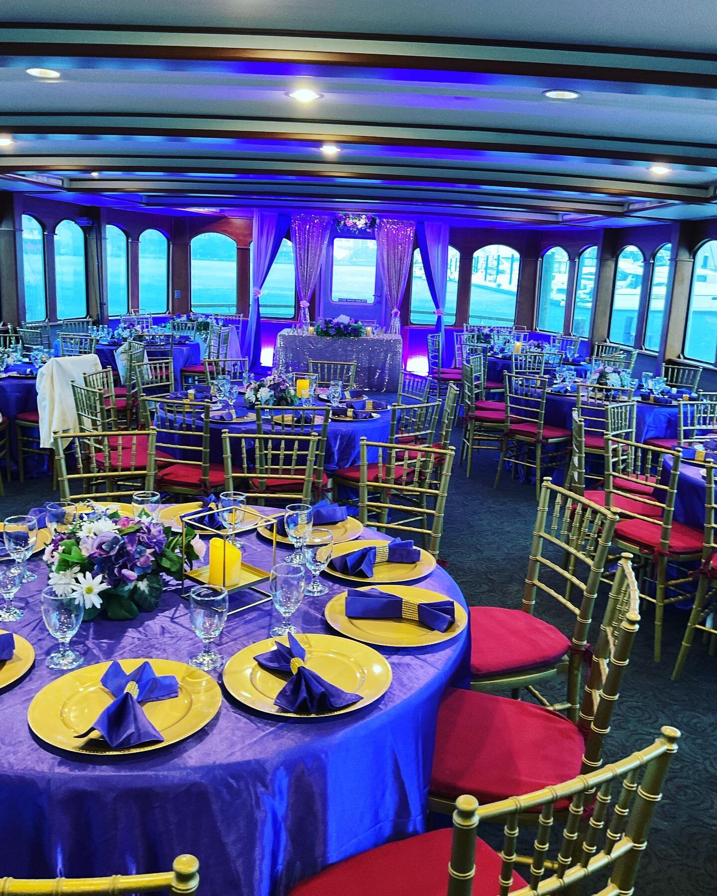 Our specialty is customizing your event, from a backyard barbecue to birthdays, graduation,engagements, weddings, we do it all, 
#wedding #anneversary #event #blesseventsanddesign 

https://blesseventsanddesign.com/