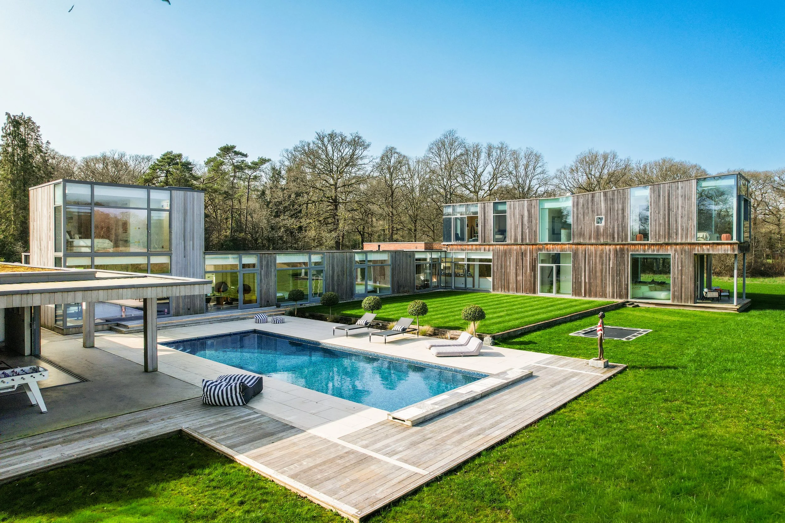 Location Creation:Bel Air:pool2.jpg