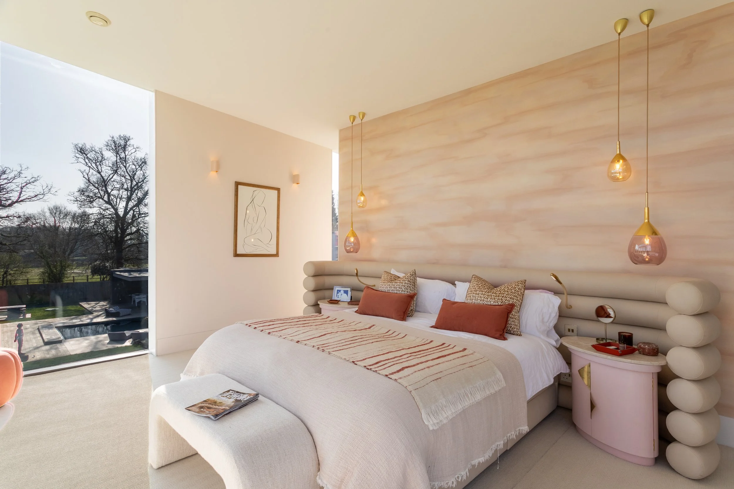 Location Creation:Bel Air:master bed.jpg
