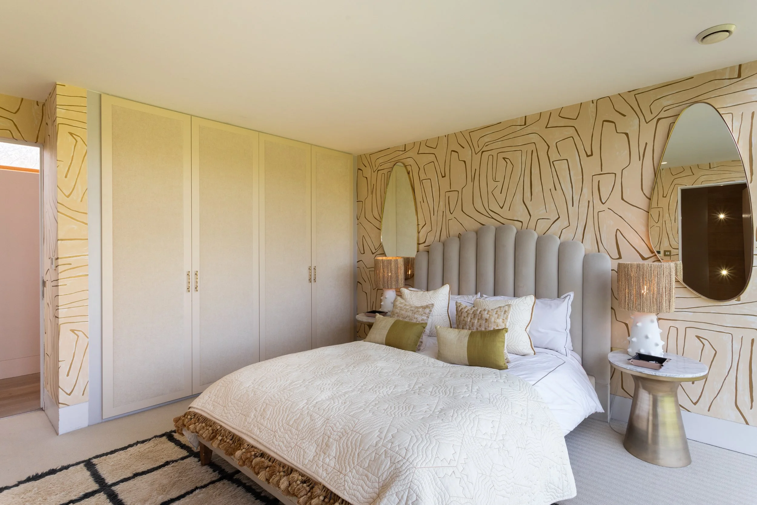 Location Creation:Bel Air:bed2 alt 2.jpg