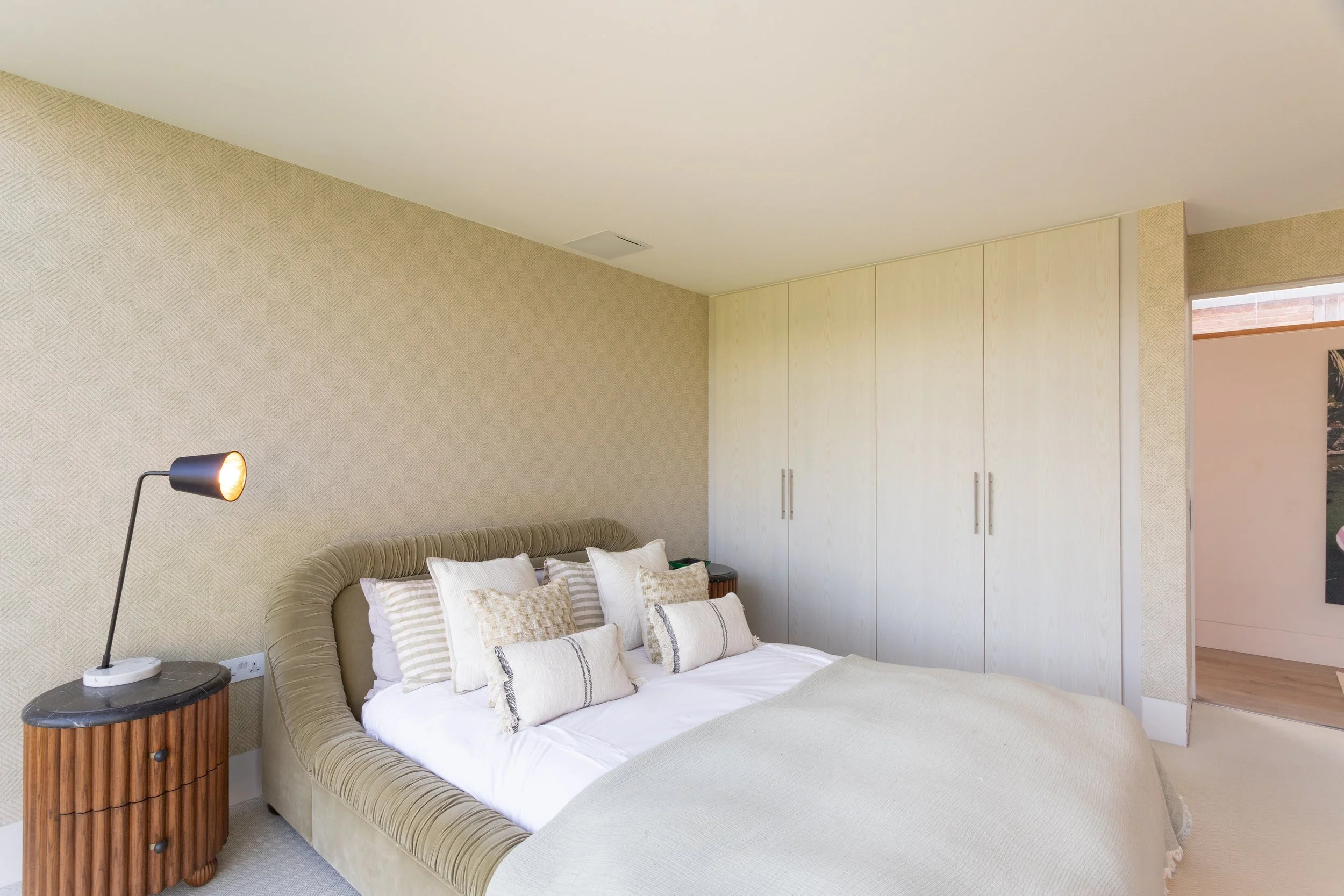 Location Creation:Bel Air:bed3 alt.jpg