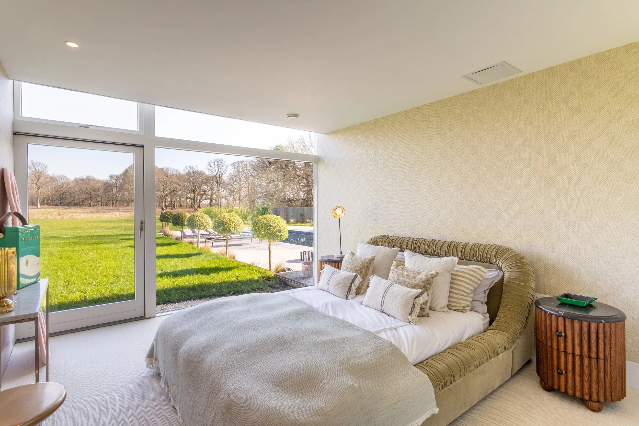 Location Creation:Bel Air:bed3.jpg