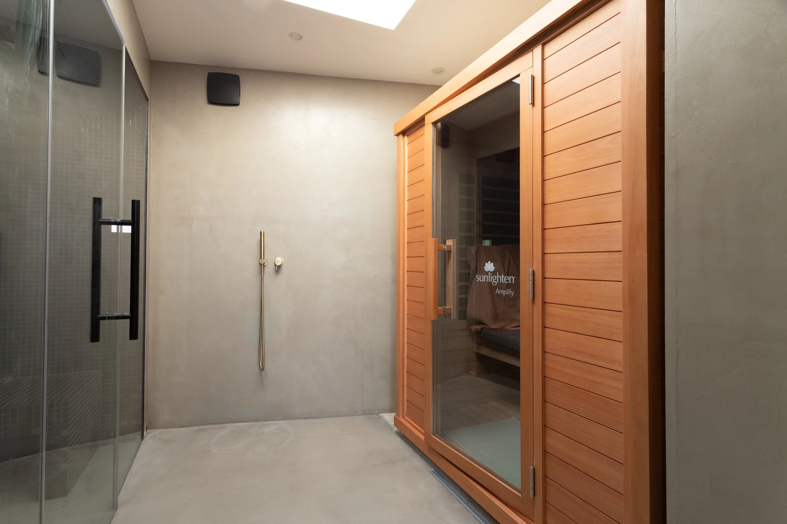 Location Creation:Bel Air:sauna.jpg