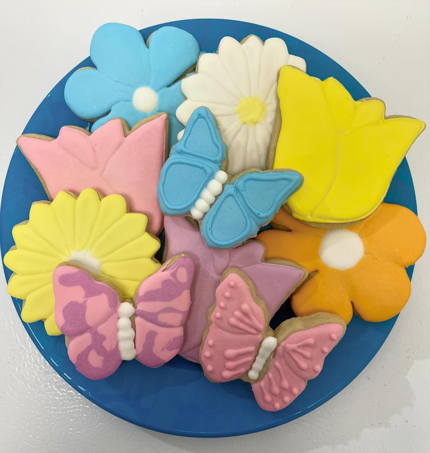 It&rsquo;s Springtime at Blossoms, and our Sugar Cookies are a-blooming!