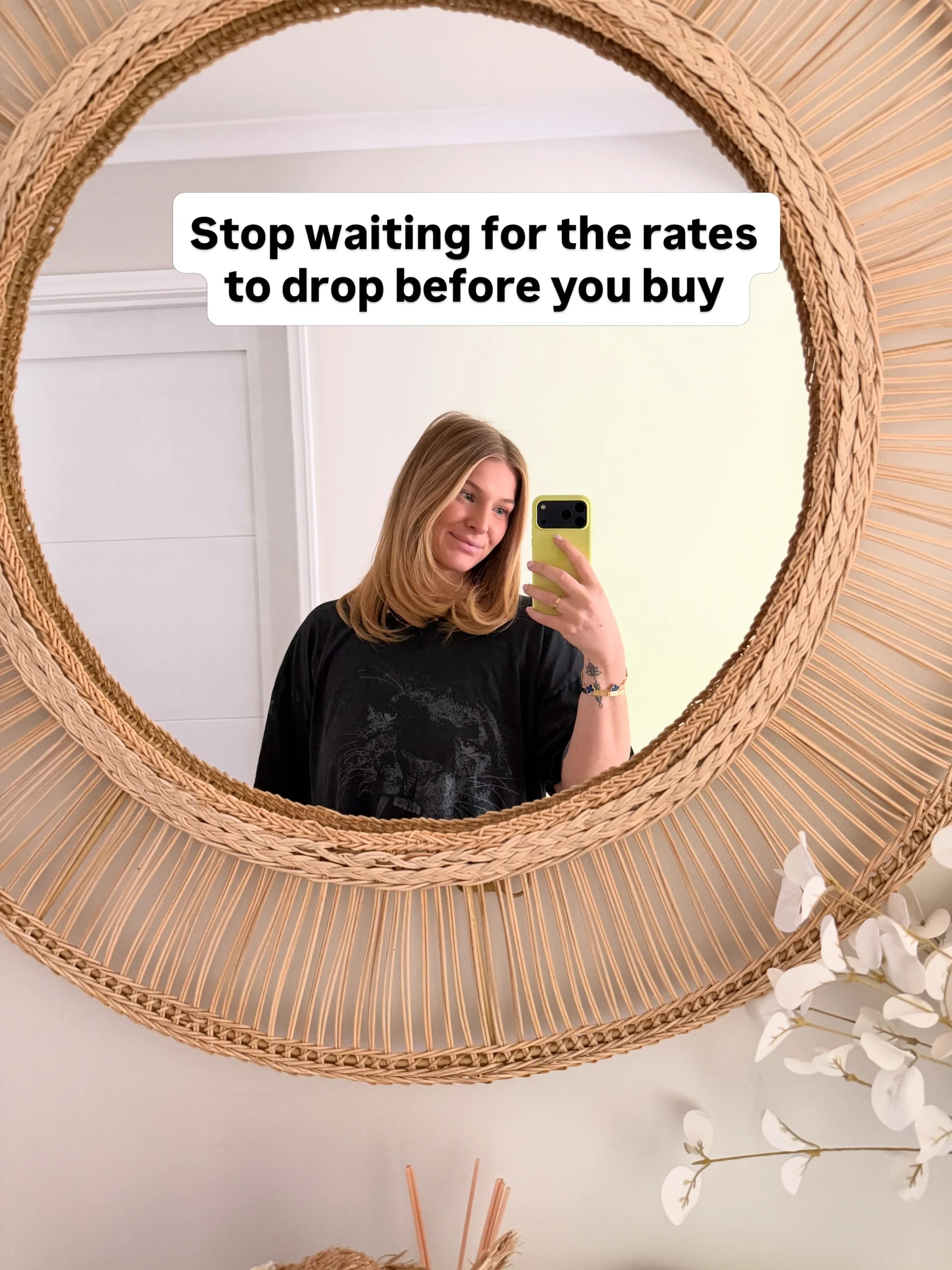 Stop waiting for rates to drop&hellip; because you&rsquo;re not the only one 🤦&zwj;♀️

The moment rates ease:
&rarr; borrowing power goes up
&rarr; more buyers jump back in
&rarr; competition heats up
&rarr; and prices? they usually follow

So that 