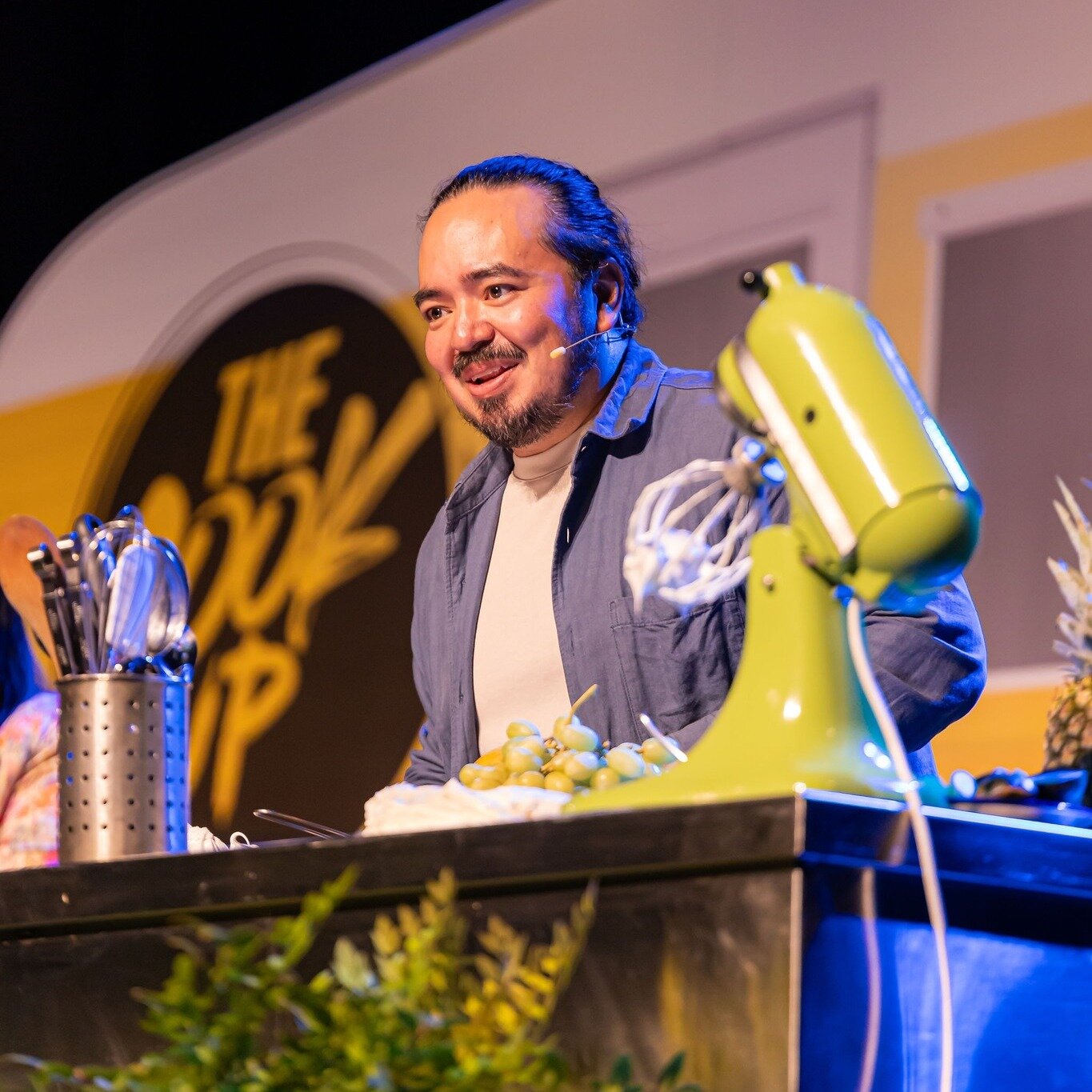 The Cook UP with @adamliaw ! 🧑&zwj;🍳

Recently, as a part of @adlfringe,the @woodvilletownhall hall reached out to show the venue&rsquo;s atmosphere. 💜✨

Adam was joined by culinary and TV personalities  @costasworld  @callums_kitchen @maggie_beer