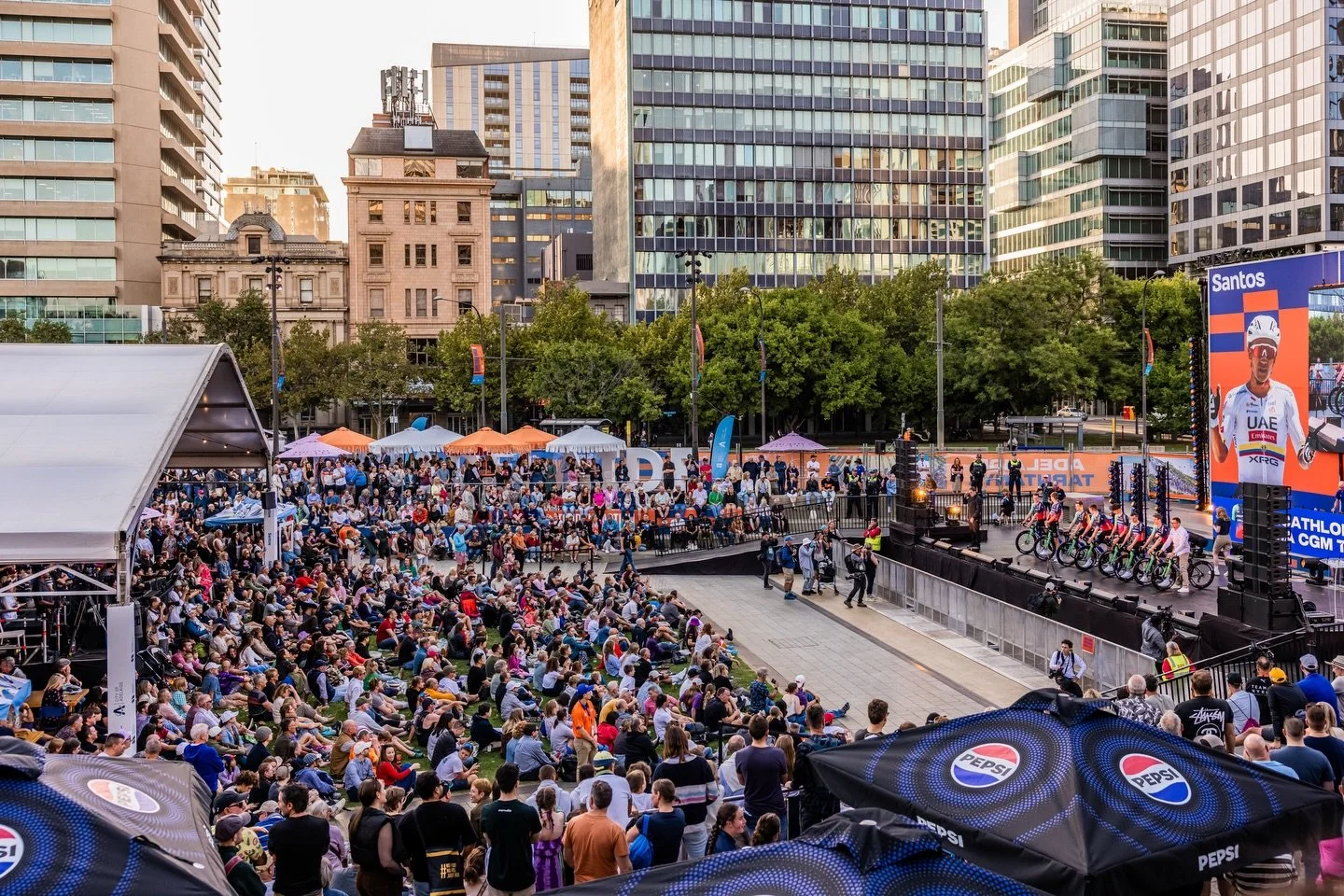 @tourdownunder x @hotdubtimemachine 🔥