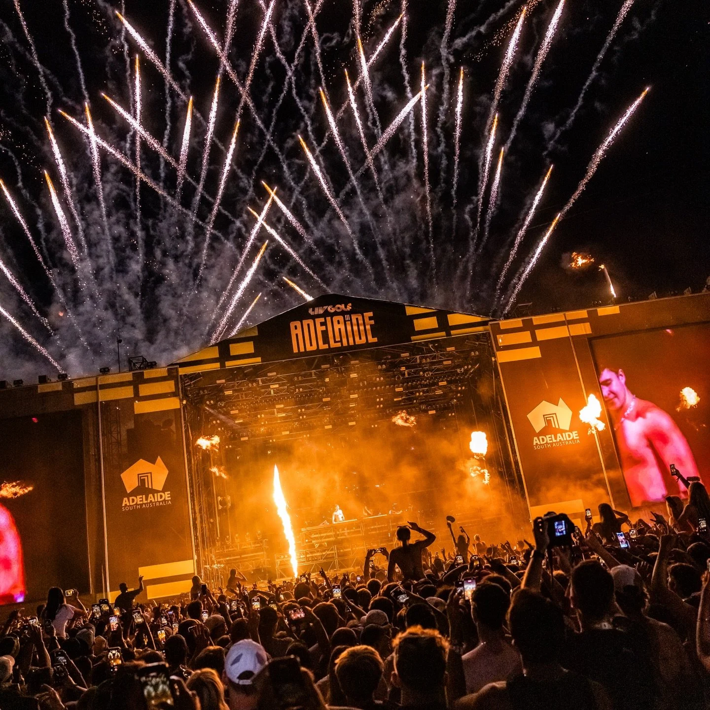 @johnsummit goes BANG! 🔥🙌🏻
shot for @novatechcet