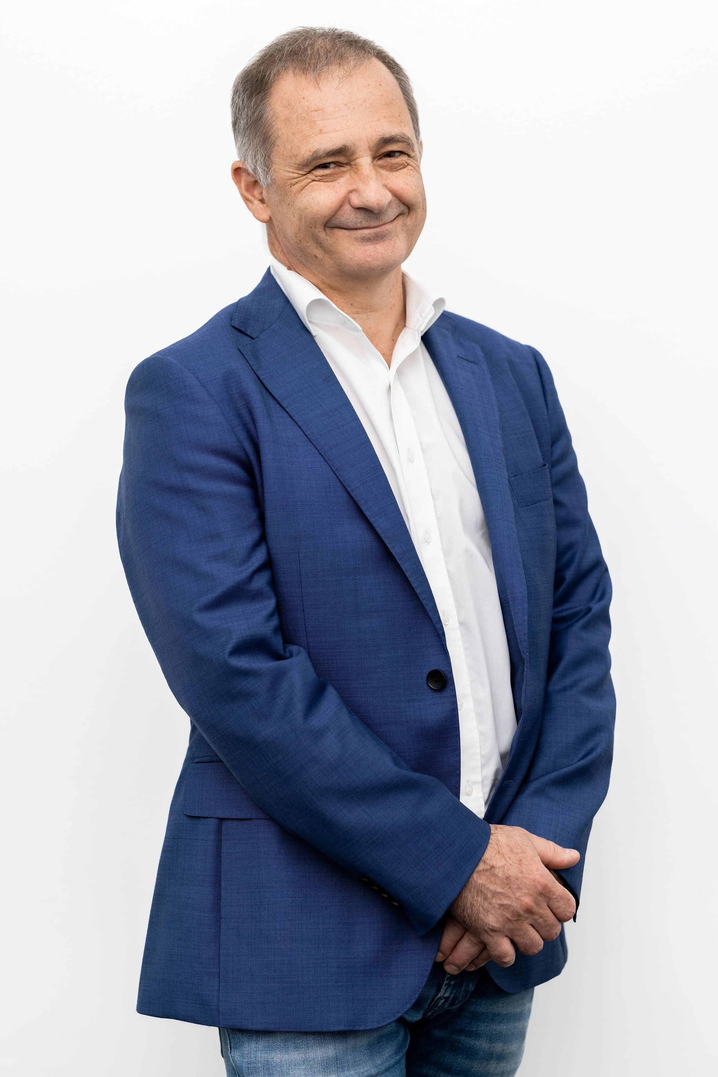 FrankieTheCreative-AdelaideHeadshotPhotographer-AdelaideArthroplastyClinic-66.jpg