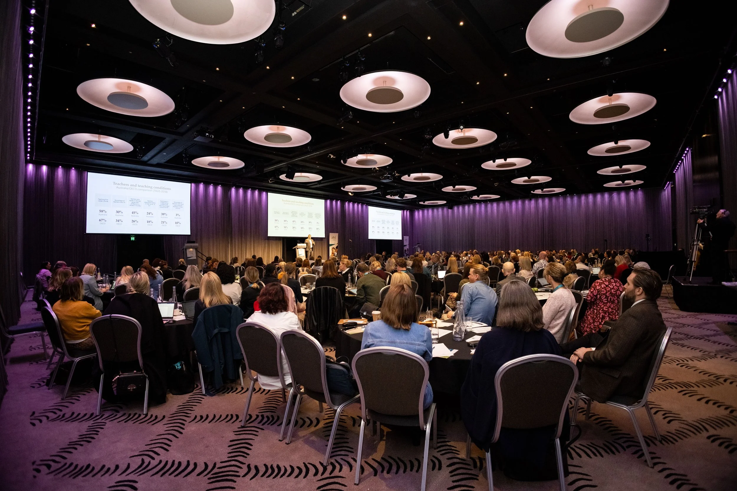 FrankieTheCreative-AdelaideConferencePhotographer-AITSLHALTSummit2022-Day1-Morning-10.jpeg