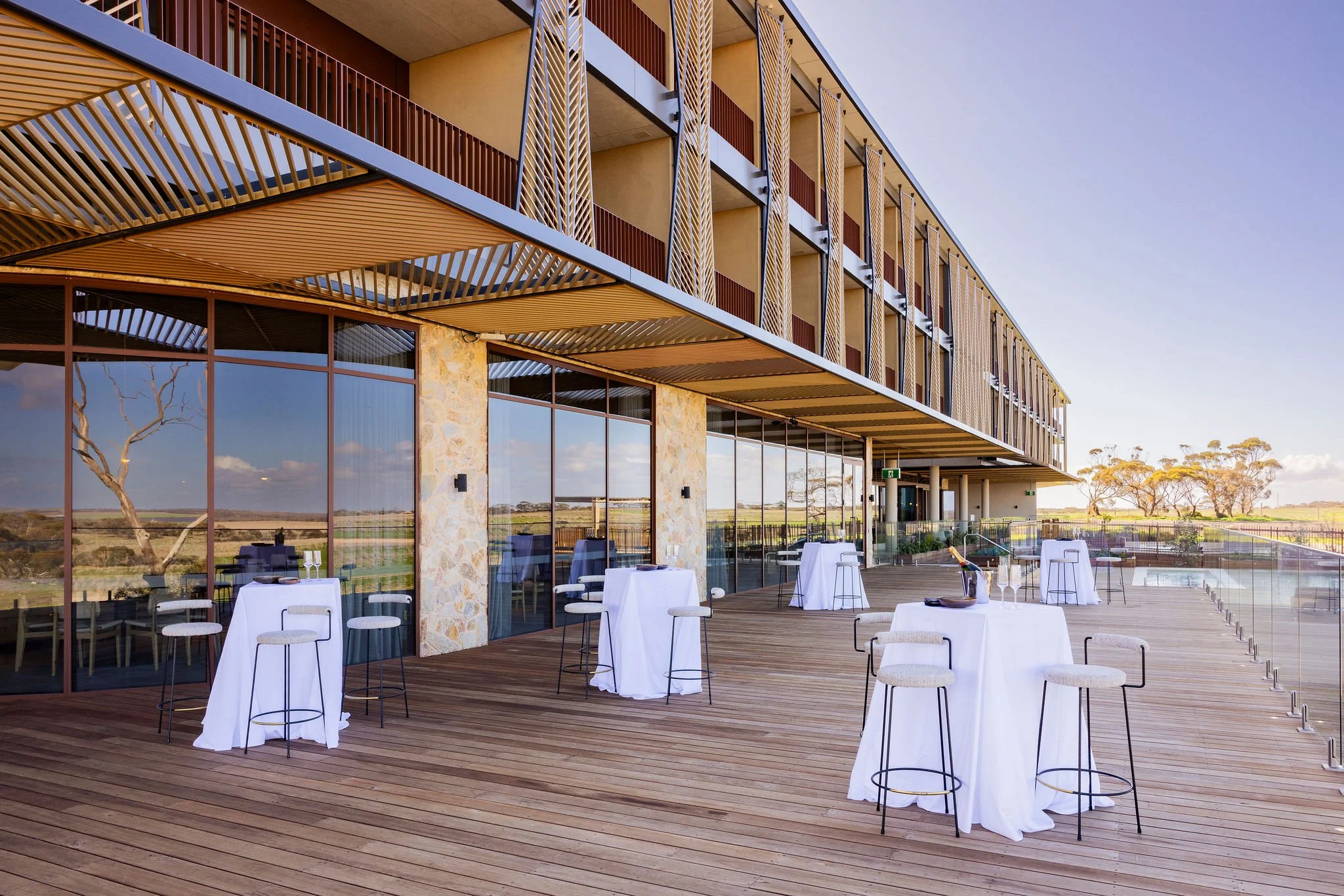 FrankieTheCreative-AdelaidePhotographer-MonartoSafariResort-5050.jpg