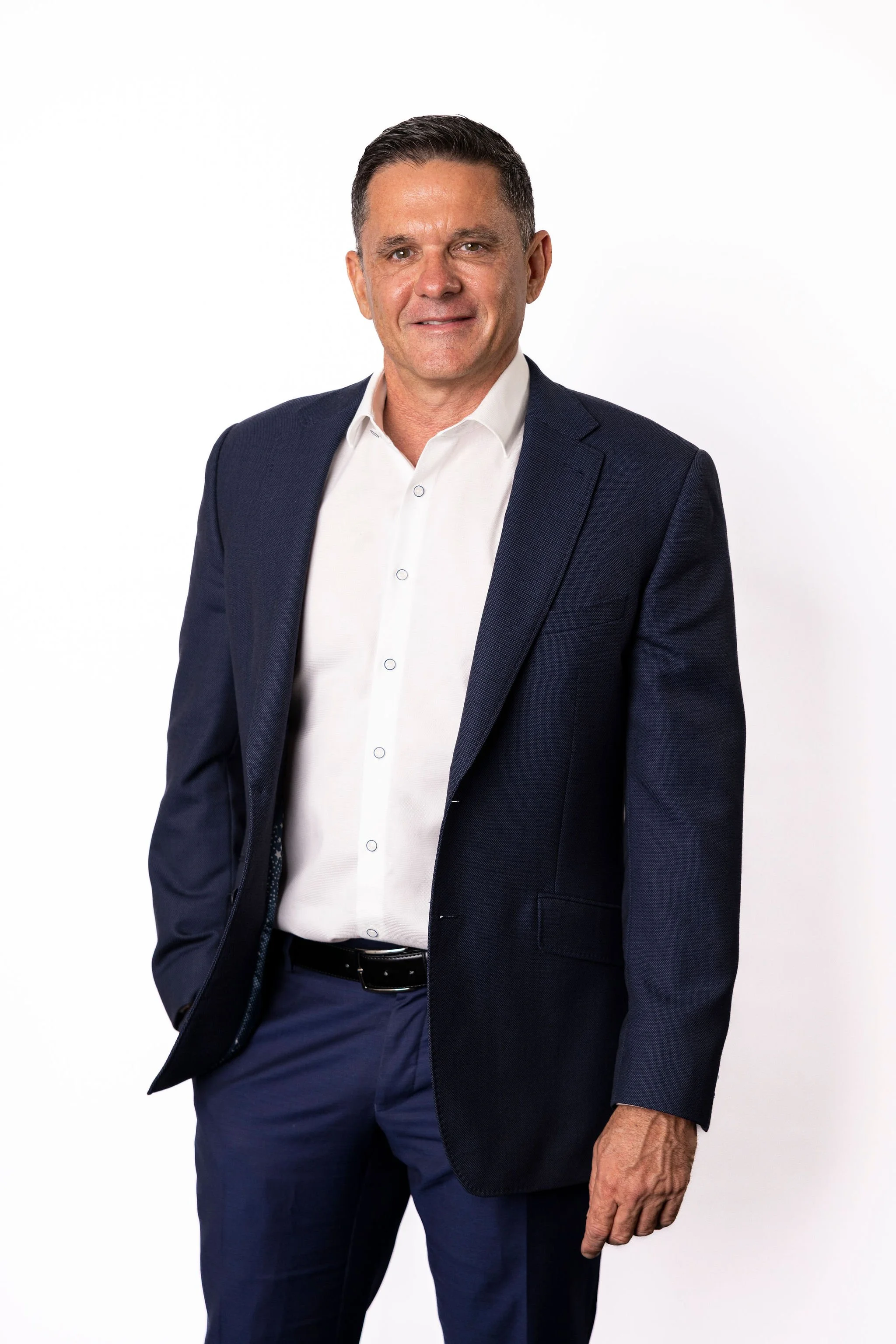 FrankieTheCreative-AdelaidePhotographer-Enerven-RichardPortraits-March2026-2.jpg