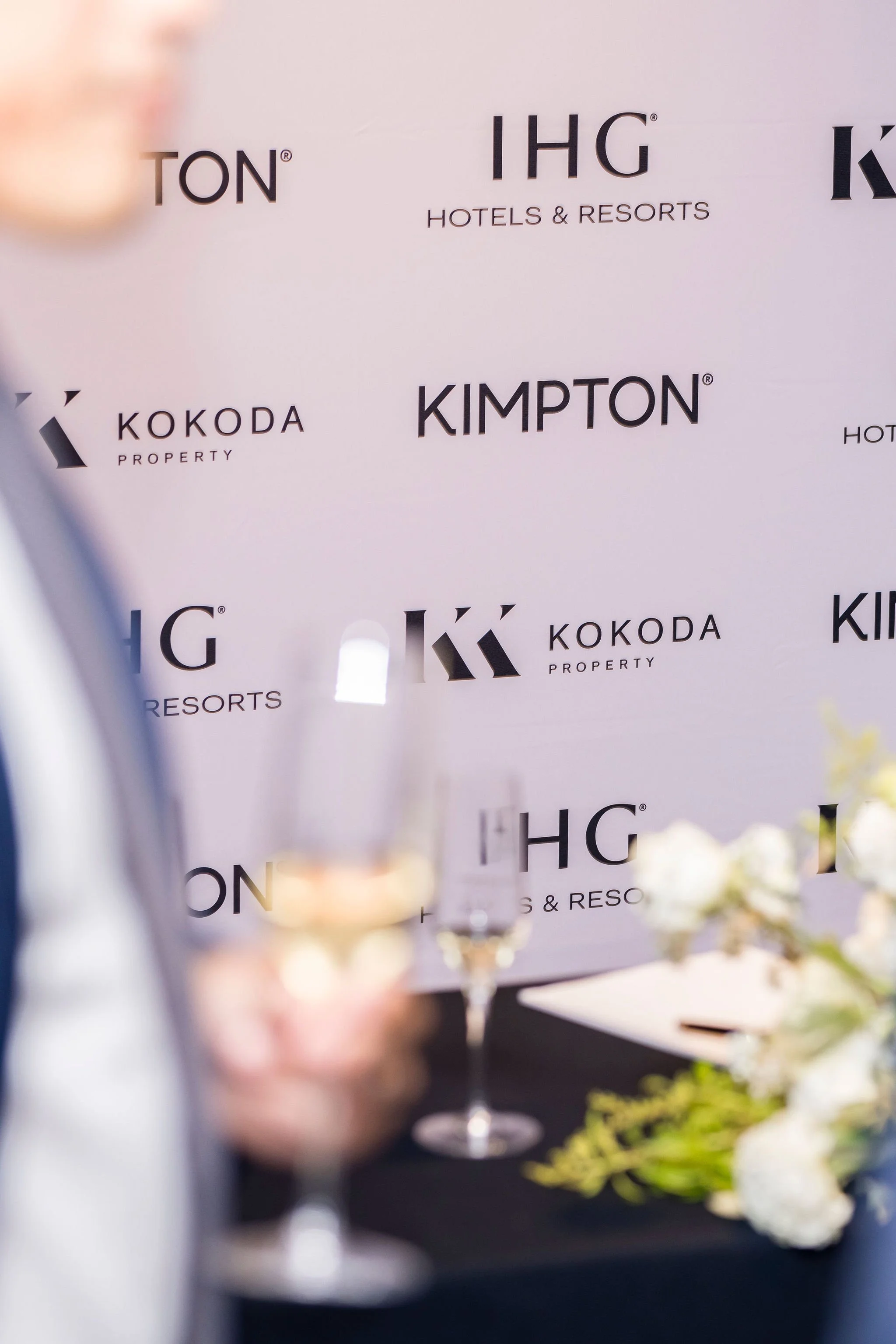 FrankieTheCreative-AdelaidePhotographer-IHGKimptonKokodaSigningCeremony-0192.jpg