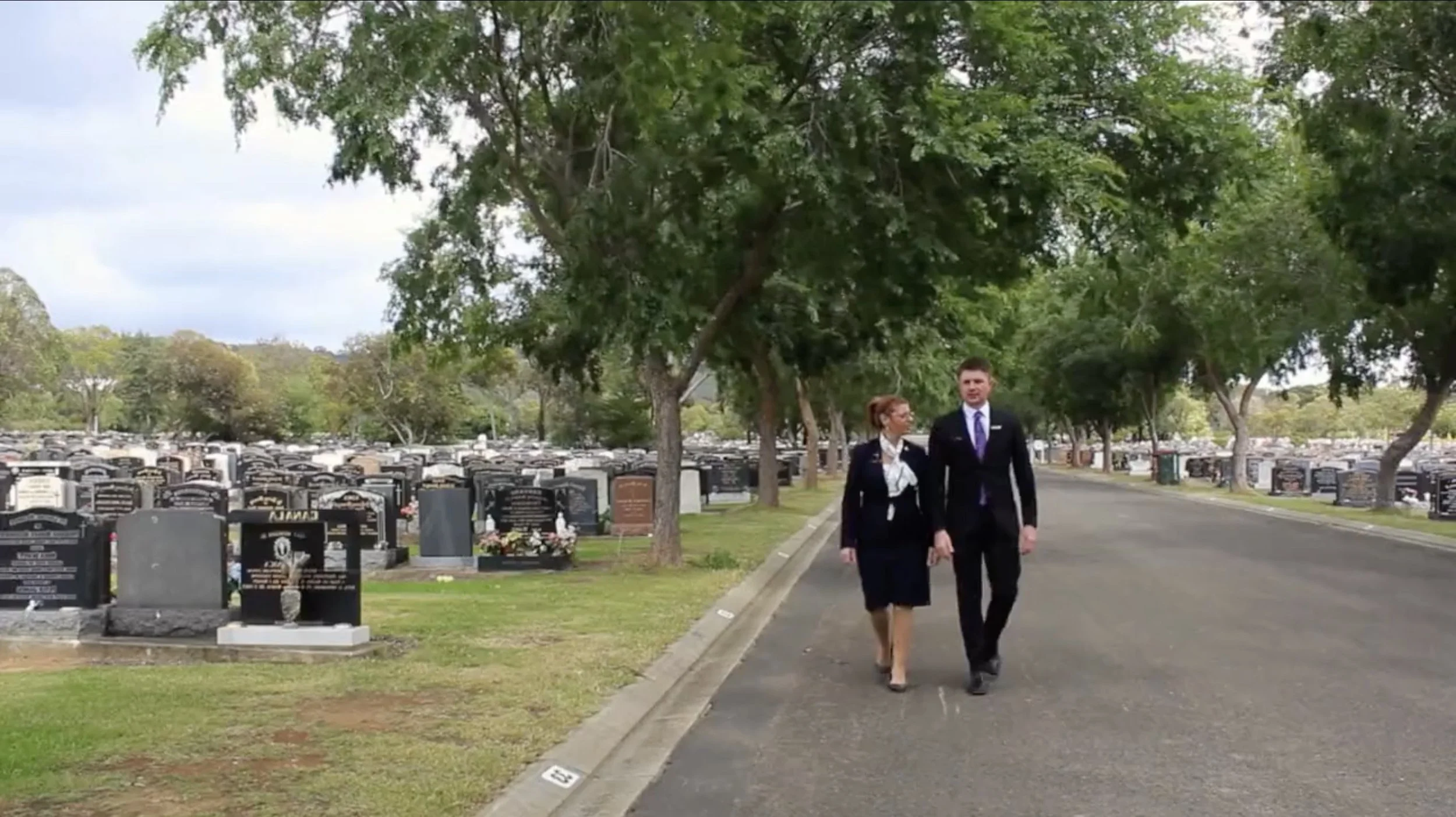 funeral-directors-walking-adelaide-cemetery.jpg