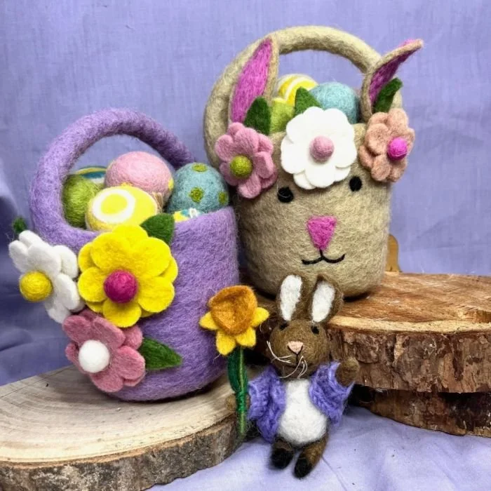 handmade_felt_remi_rabbit_eggcellent_easter_buckets_1_1.jpg