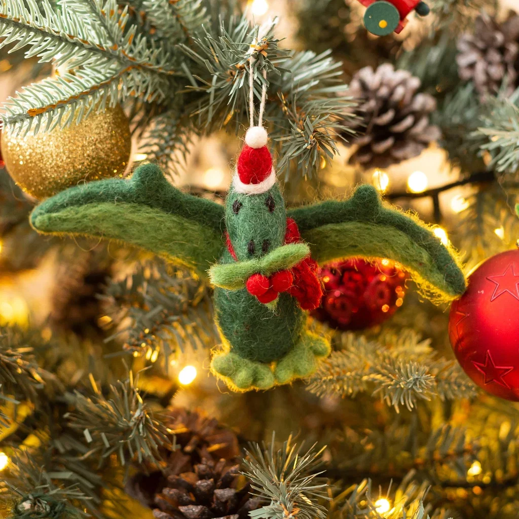 CD87104_Pterodactyl_with_Holly_1024x1024.webp