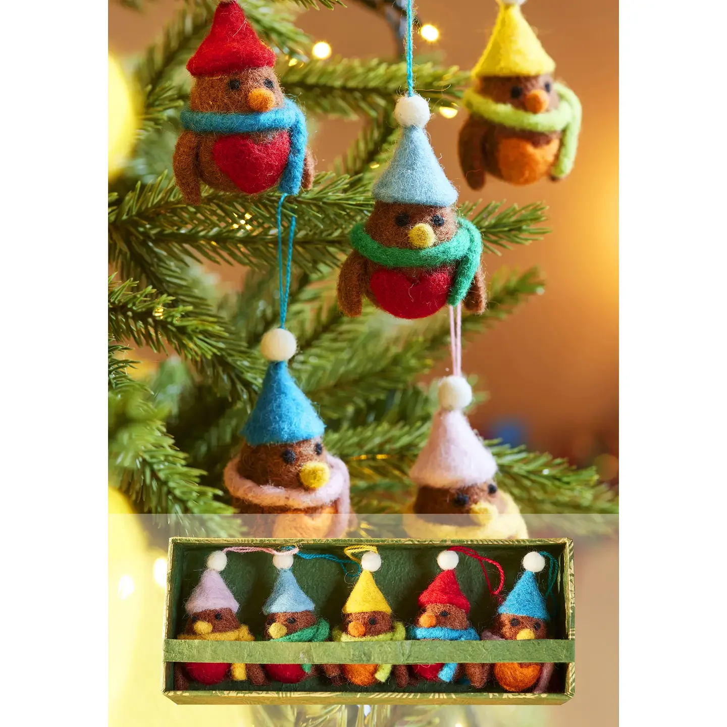 Set of 5 Hanging Felt Robin Decorations