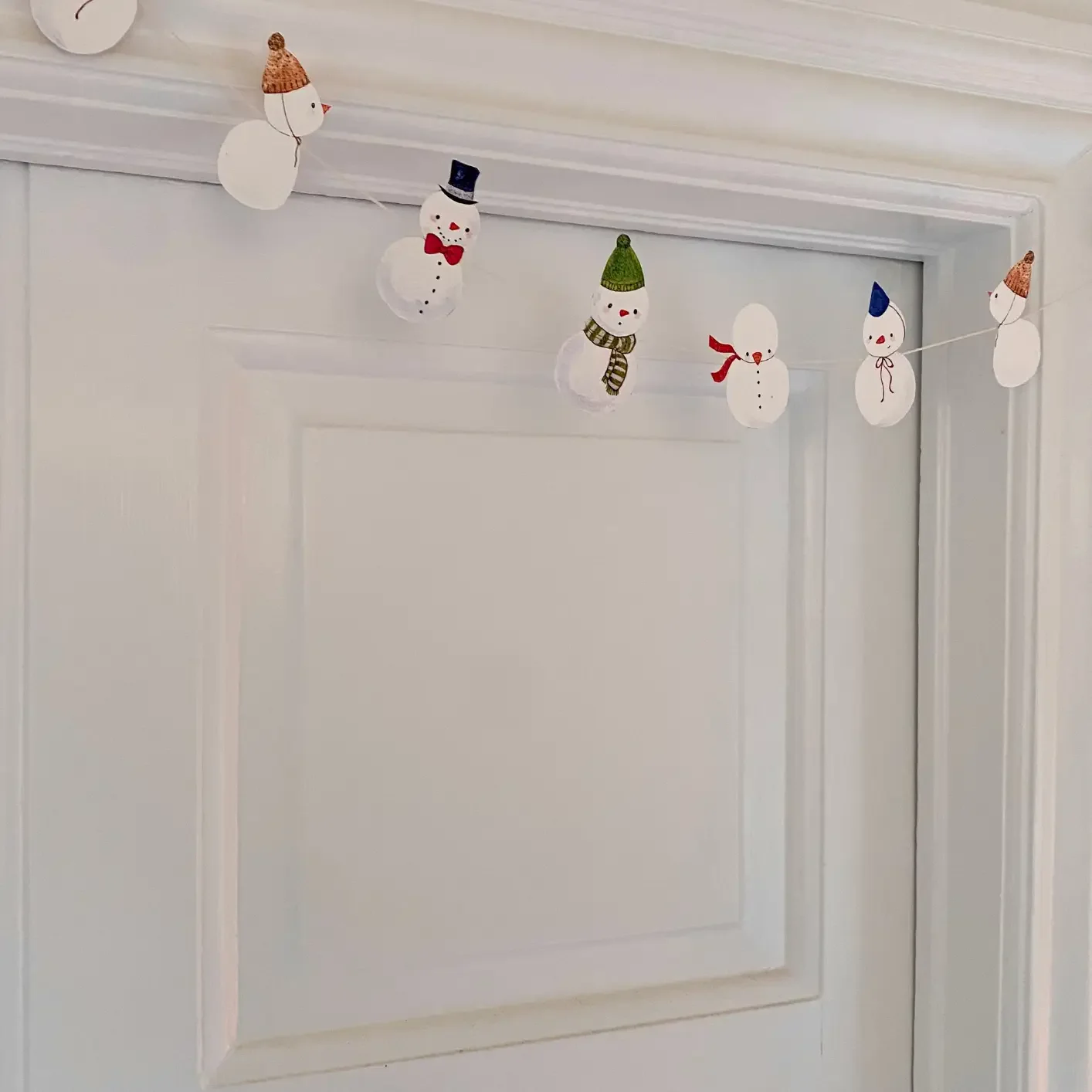 0e28985697168e7f58455a033a86bff29043984caecdfc609063d954eeacb335.webp