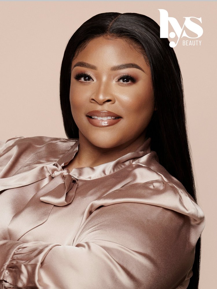 Tisha Thompson — FOUNDERMADE