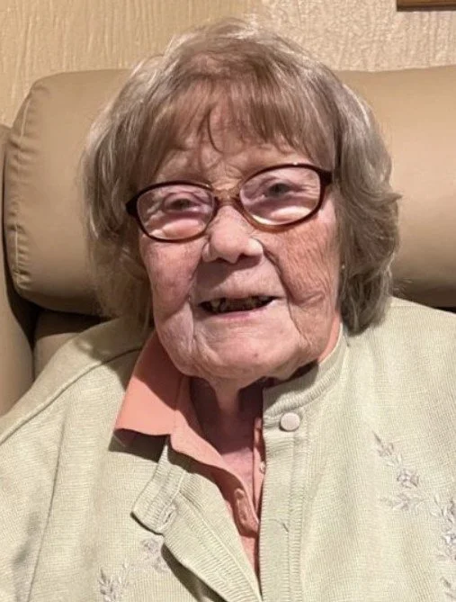 Christina (Siso) Barr (née Tracey)