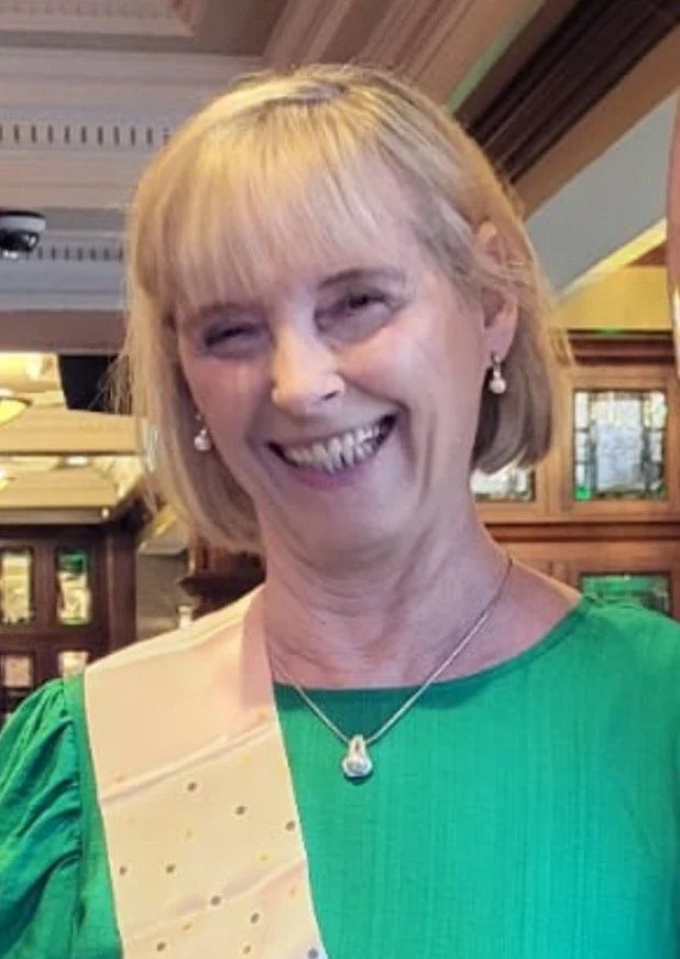 Siobhan Kinch (née Drumm)