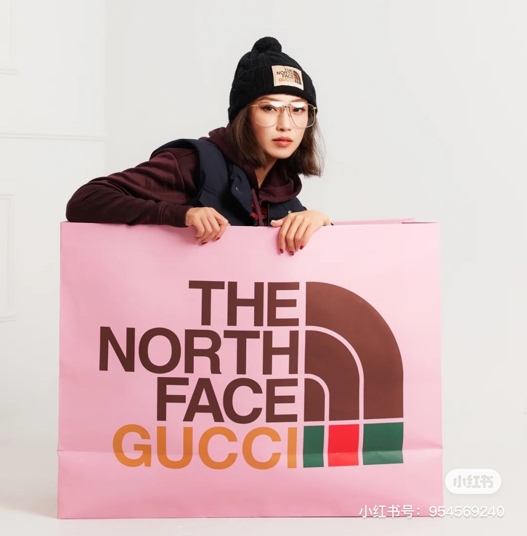 The-North-Face-Gucci-Packaging-1.jpeg