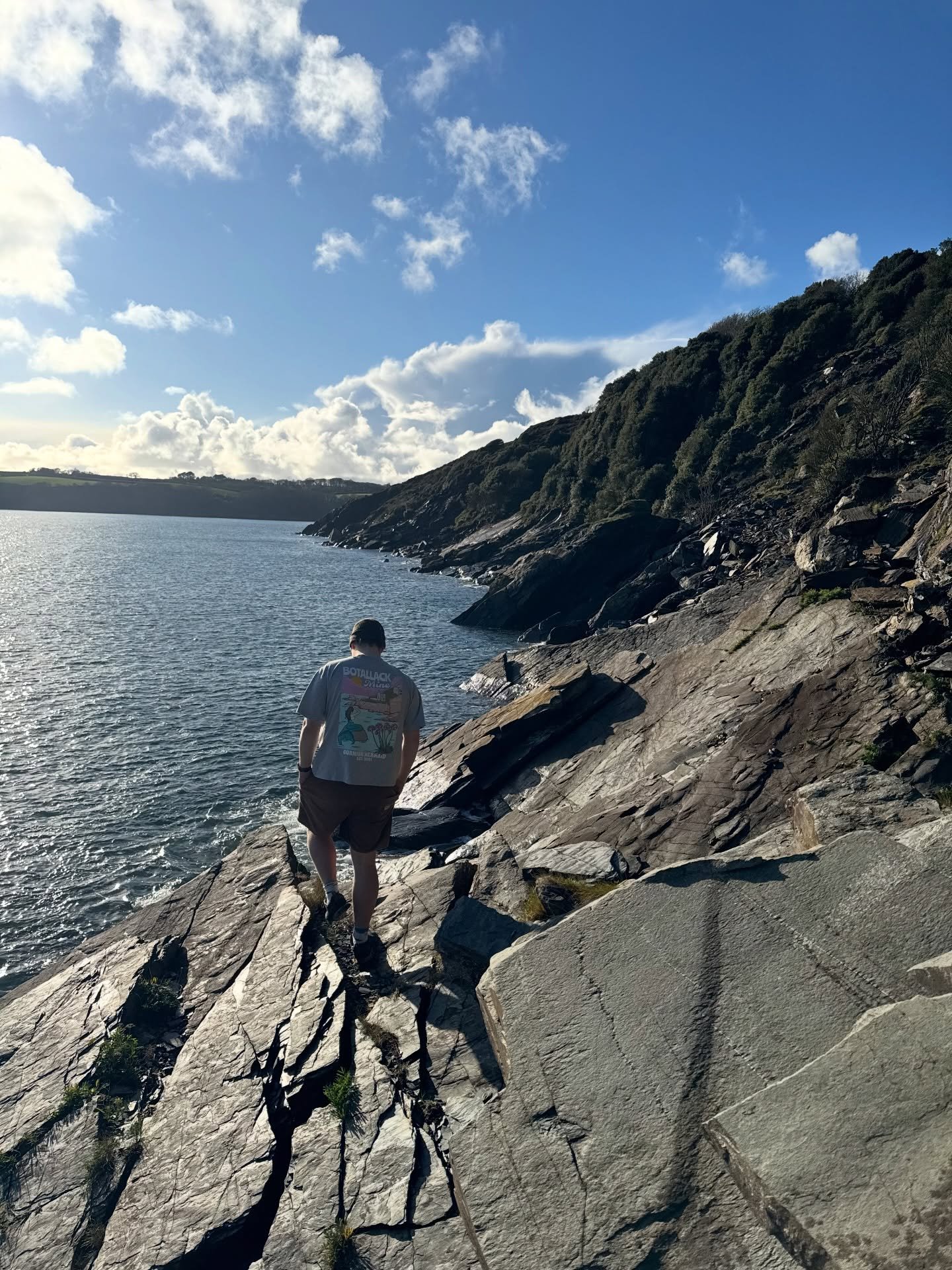 We love seeing all of you in our Tees! 🌊

George is wearing the Unisex Grey Oversized Tee - Botallack Mine in a size Medium. 

Explore the full range of the Cornish Landmark Collection and find your next everyday favourite 🔗

#cornishmermaid #helfo