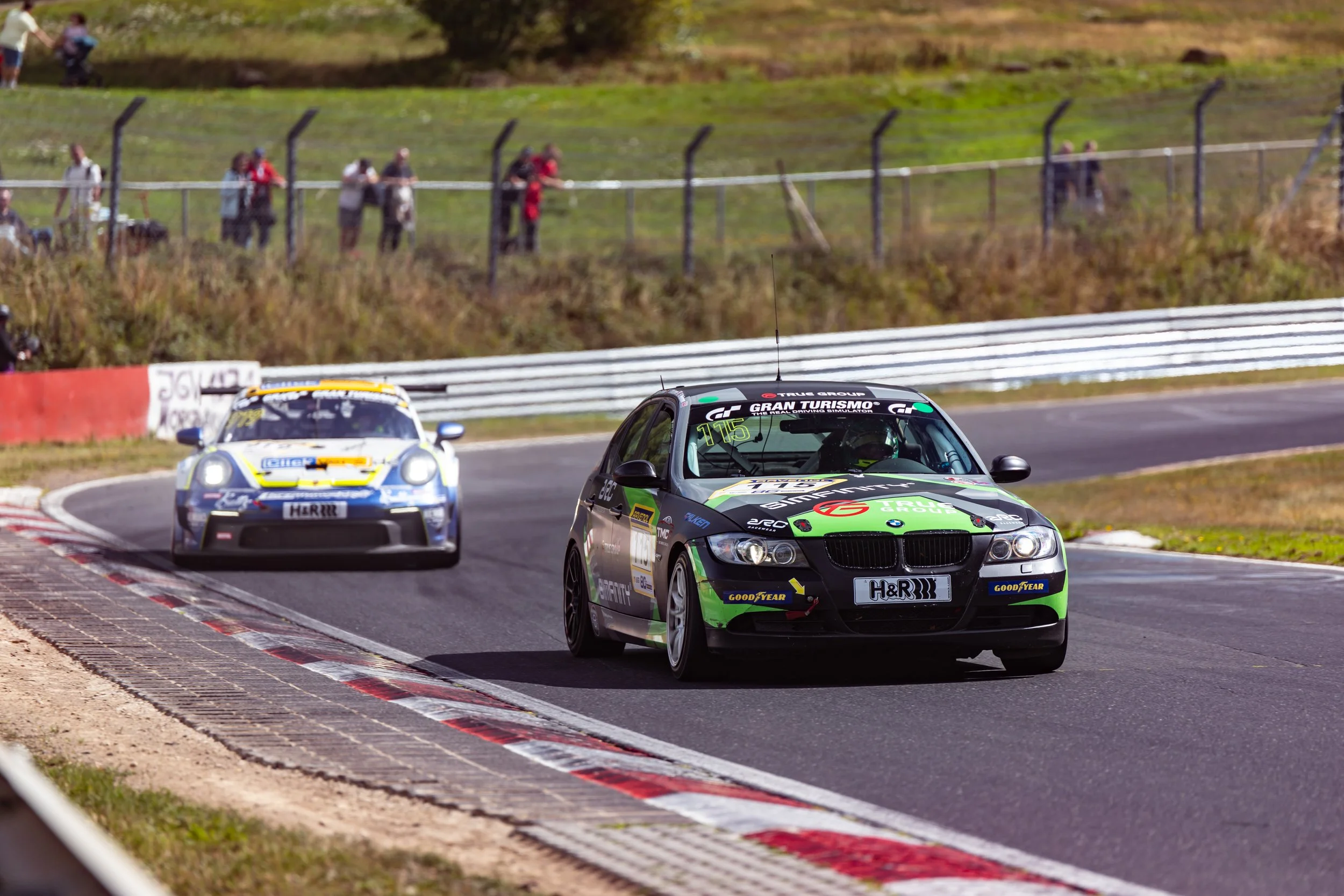 Sam-Holman-Driver-Coaching-Nurburgring-NLS-BMW-Porsche-Hollarton.jpg