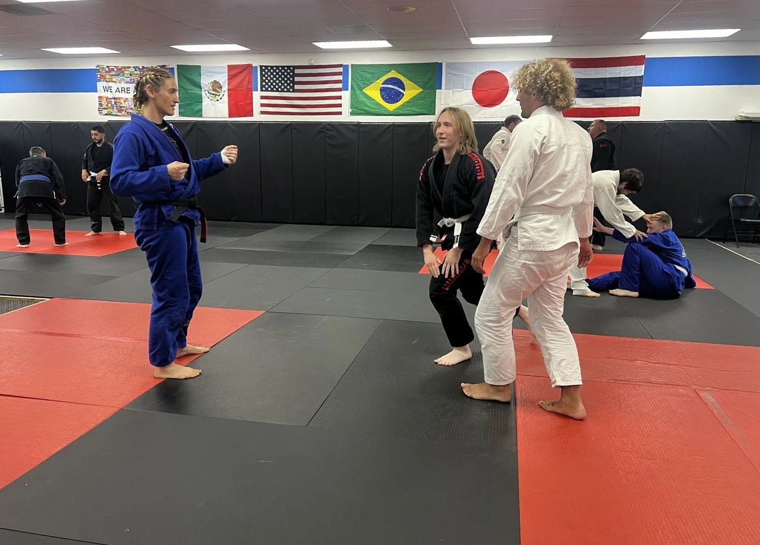 Clase de Jiu Jitsu para adultos
