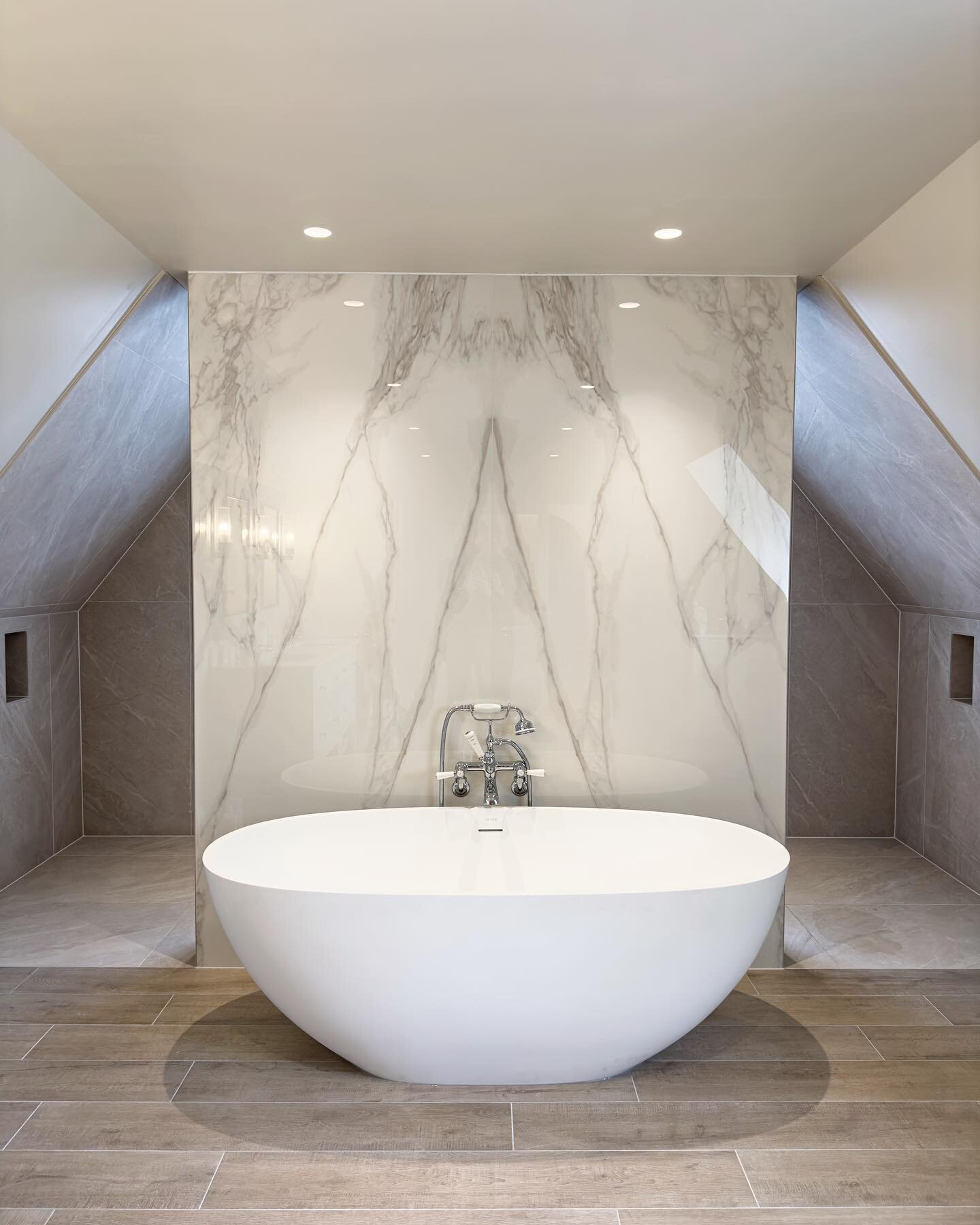 The bath and walk In shower end of the master en-suite at our Manor House project. This project is one of our larger property remodels that we have completely gutted and restructured throughout. Now nearing completion on all the interior spaces. 
.
.