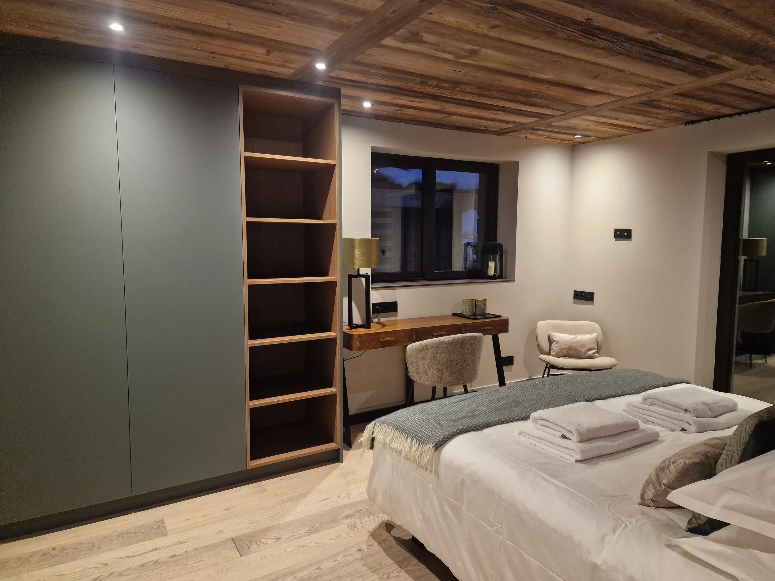 2025-12-03 17.11.12.jpg