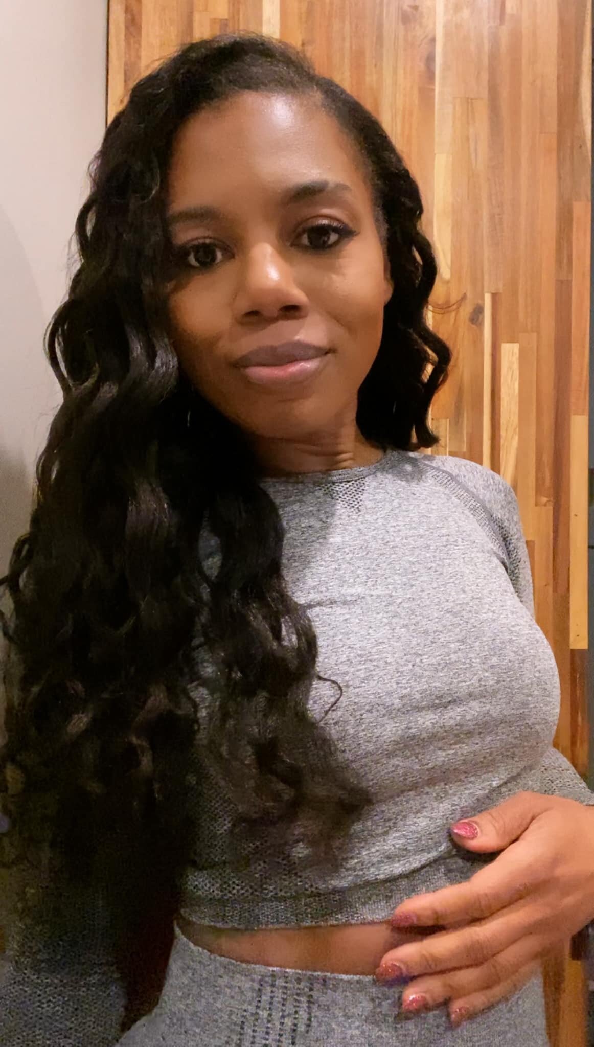 What&rsquo;s on y&rsquo;all&rsquo;s 2023 goal and vision list 👀?

Some of mine are&hellip;
-Connect with atleast 100k more people than I did 2022 🫂
-Make my networth earn my networth 💰
-Build a bigger shelf over my back thighs 🍑💪🏽😜 

#thatwasd