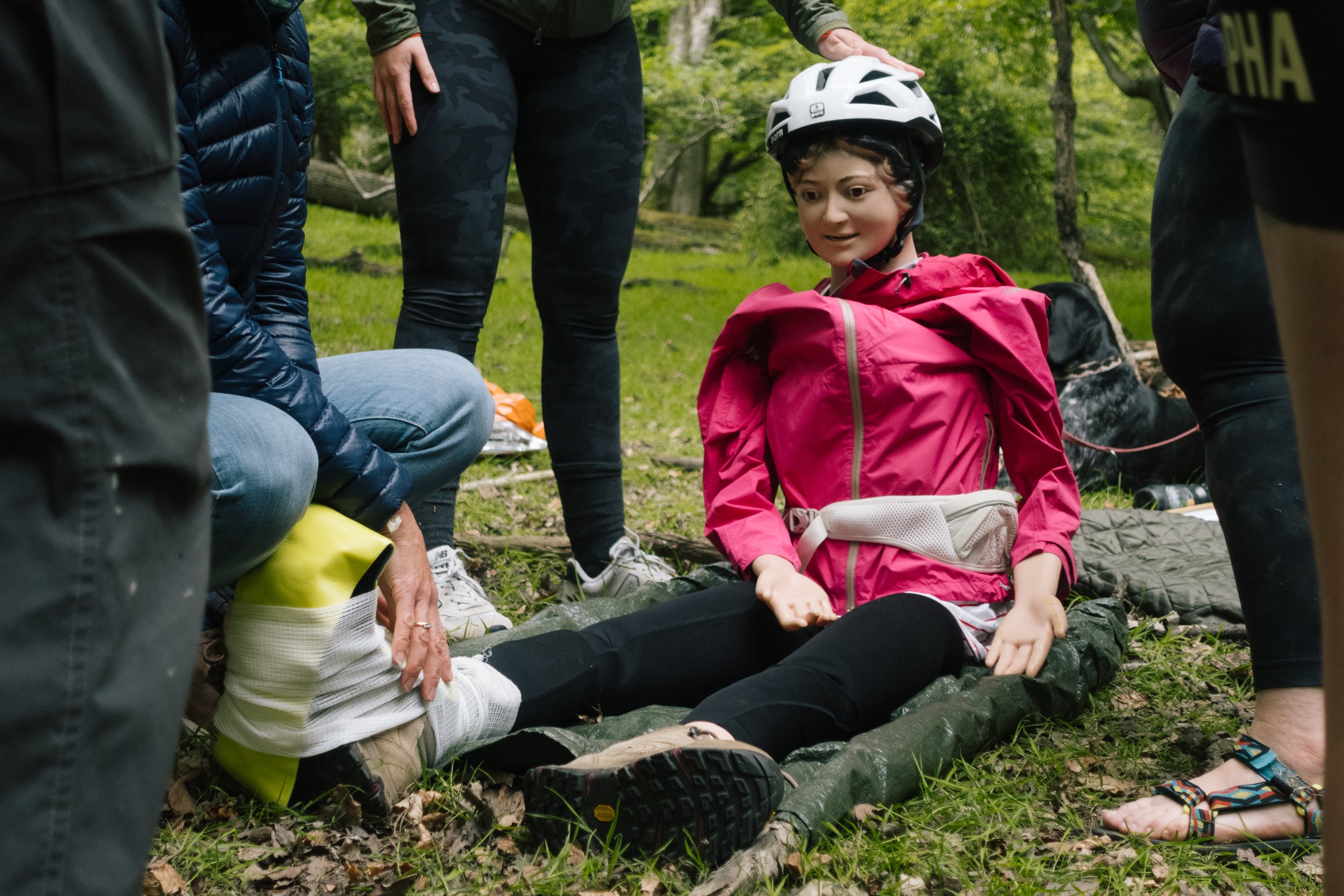 20220528_outdoor_first_aid_course-16.jpg
