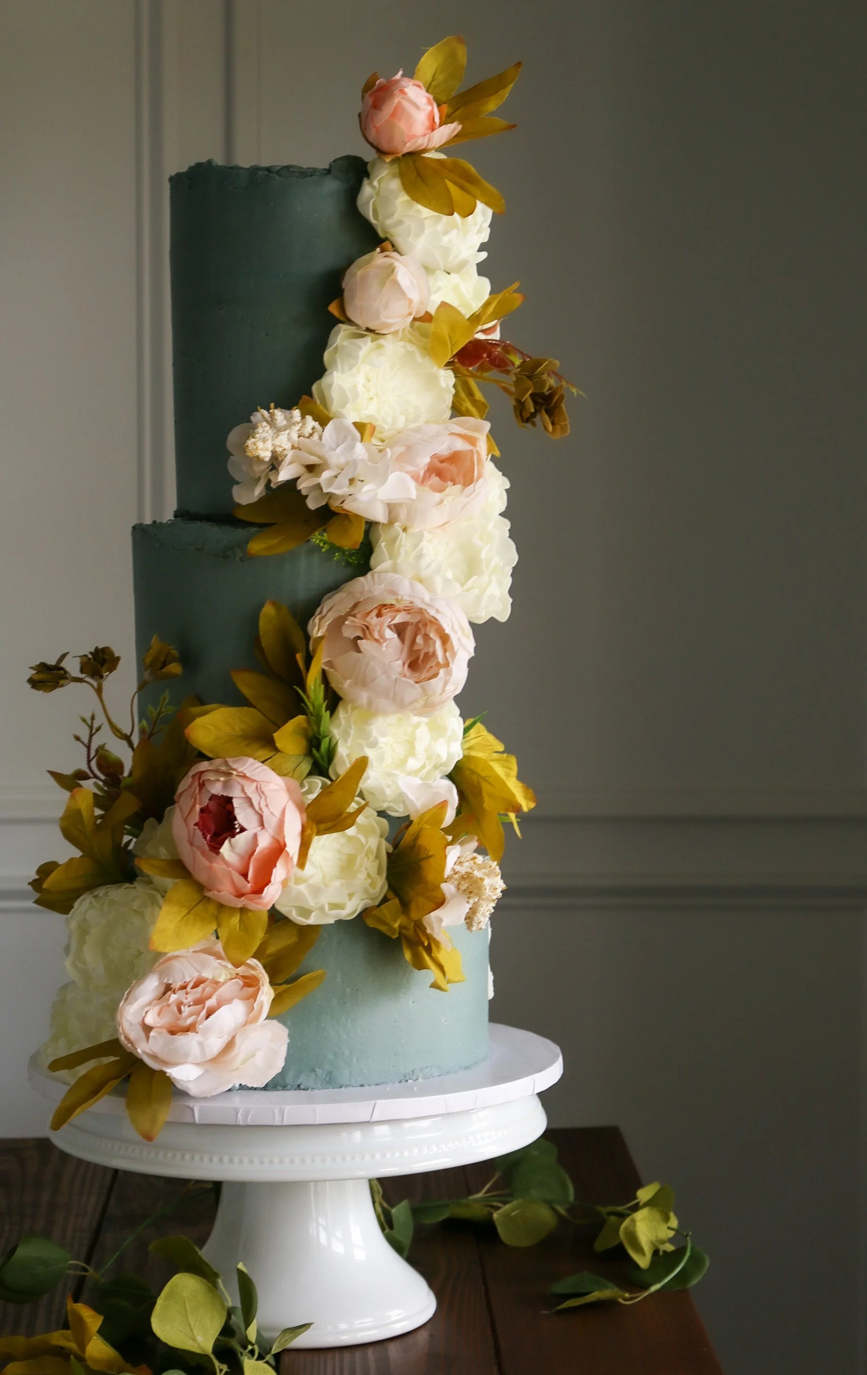Blue Beauty Wedding Cake