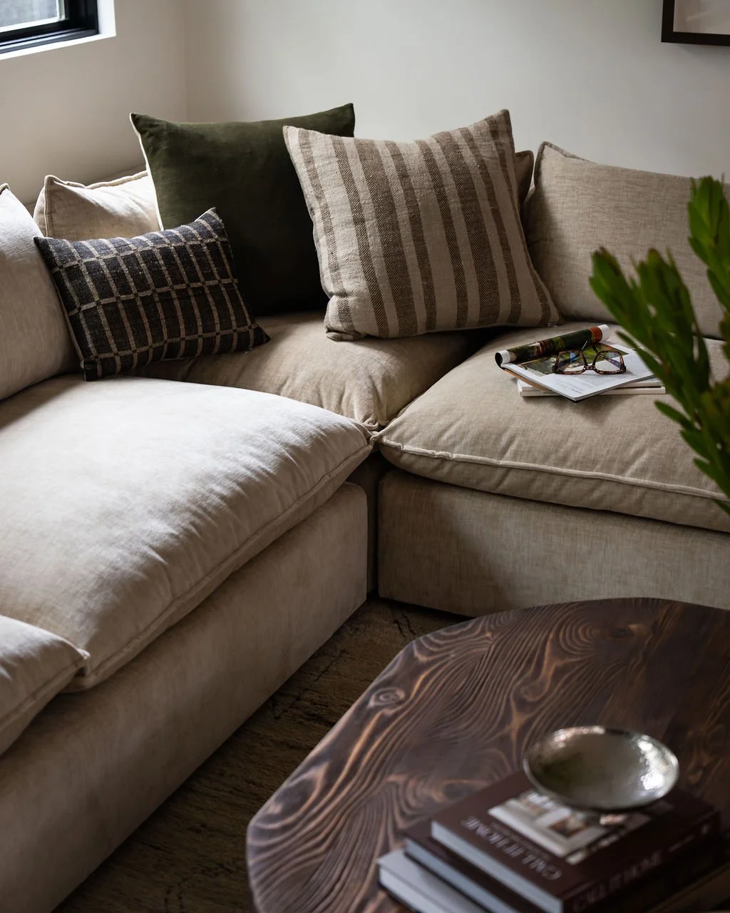 orange-county-organic-modern-interior-design-jessie-ann-design-16.jpg