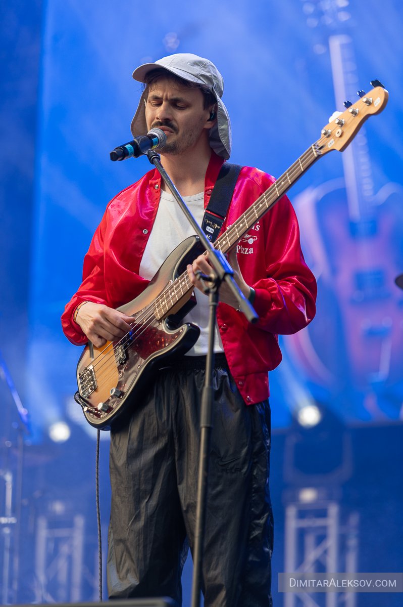 DGA_8136_sm.jpg