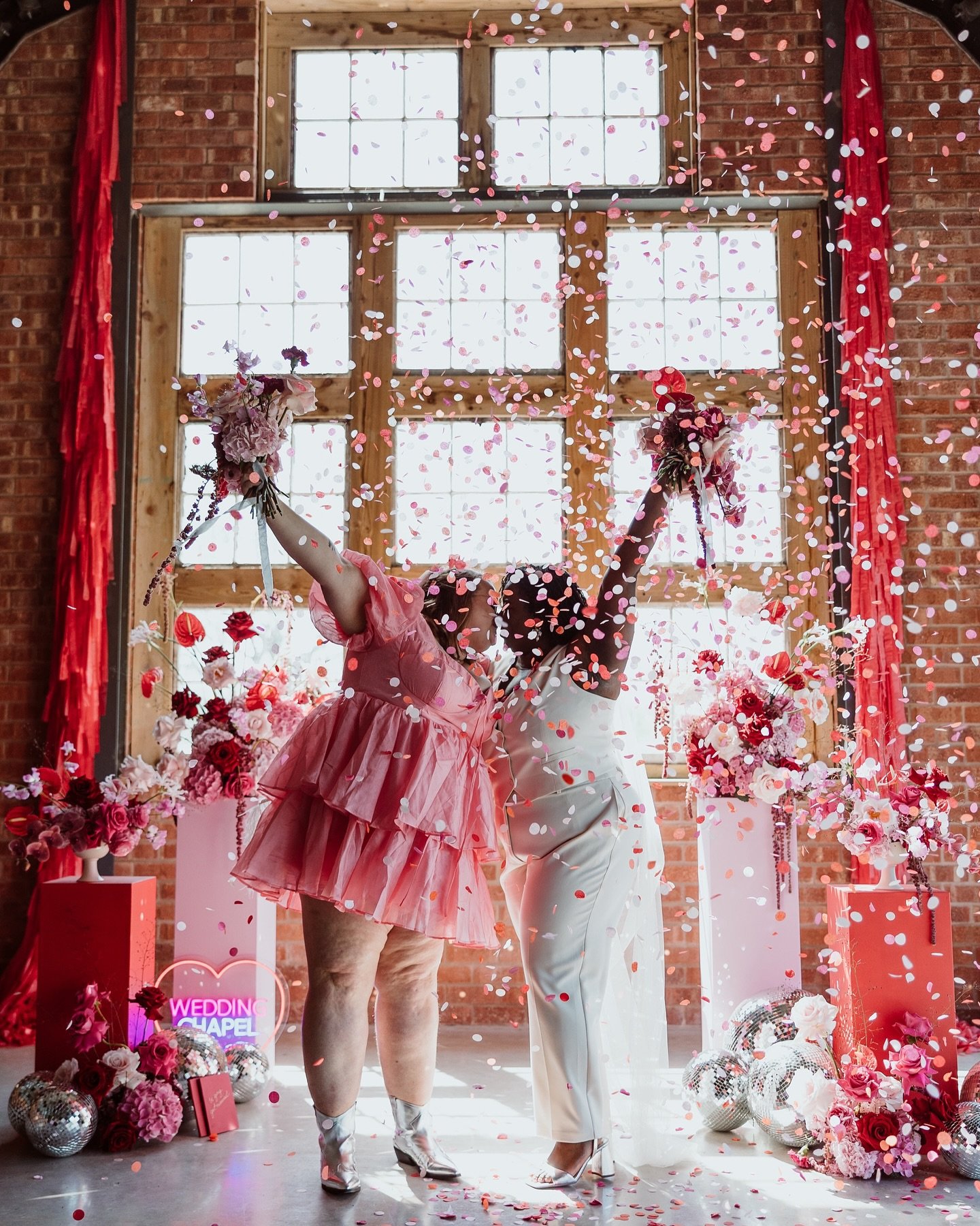 Yolly & Nikki 🪩✨ Recently I had the absolute pleasure of photographing these two lovelies while attending the latest Love For All inclusivity workshop 🤍
The afternoon was spent photographing the most beautiful couples at The Giraffe Shed. With