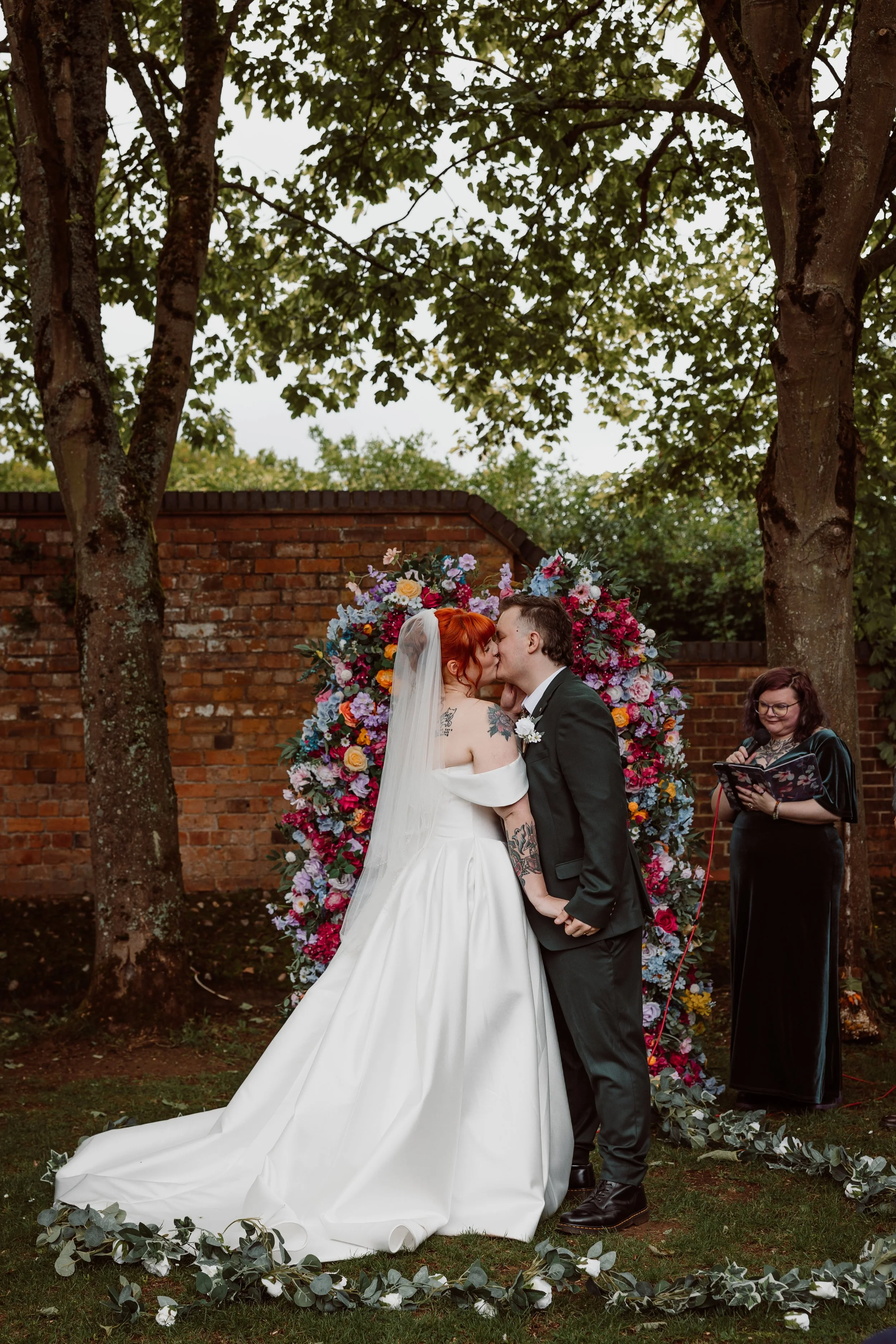Katherine&Rhys-SneakPeeks-10.jpg