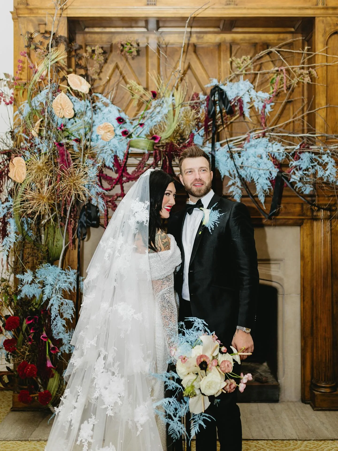 Happy (almost) Anniversay Celeste &amp; Ryan @peacheshoneybee @spiritanimalinteriors 

You&rsquo;re one stylish and creative force!

Pic: @mariahselenaaportraits