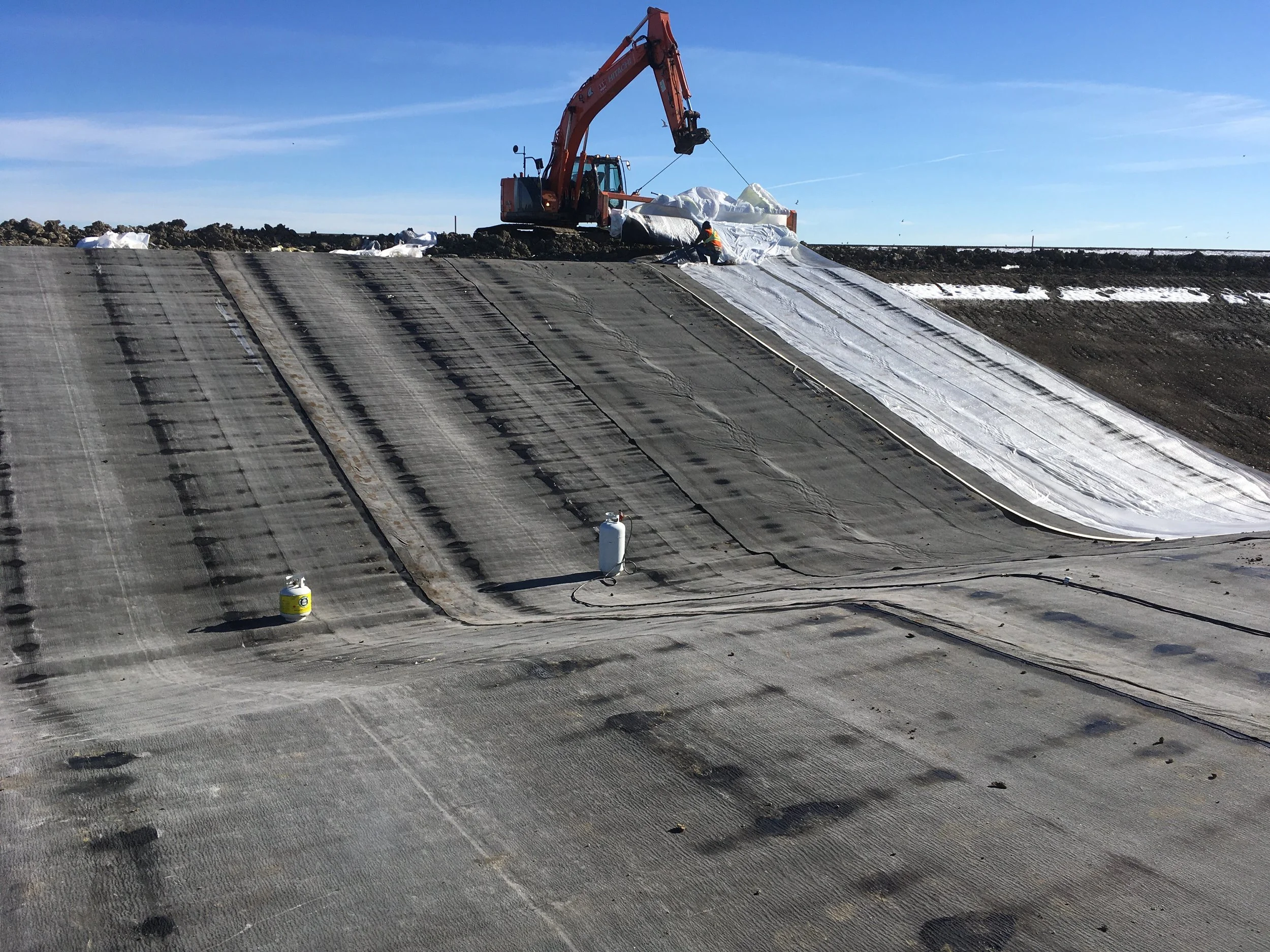 Supply &amp; Install Bituminous Geomembrane Liner