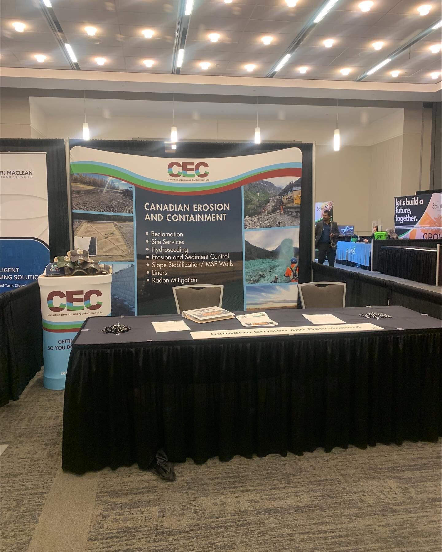 Come by say hi to CEC team at booth 20! Hiring for multiple positions through out Western canada 🇨🇦 #jobcanadafair #canadajobs #teamcec2023 

www.cerosion.com