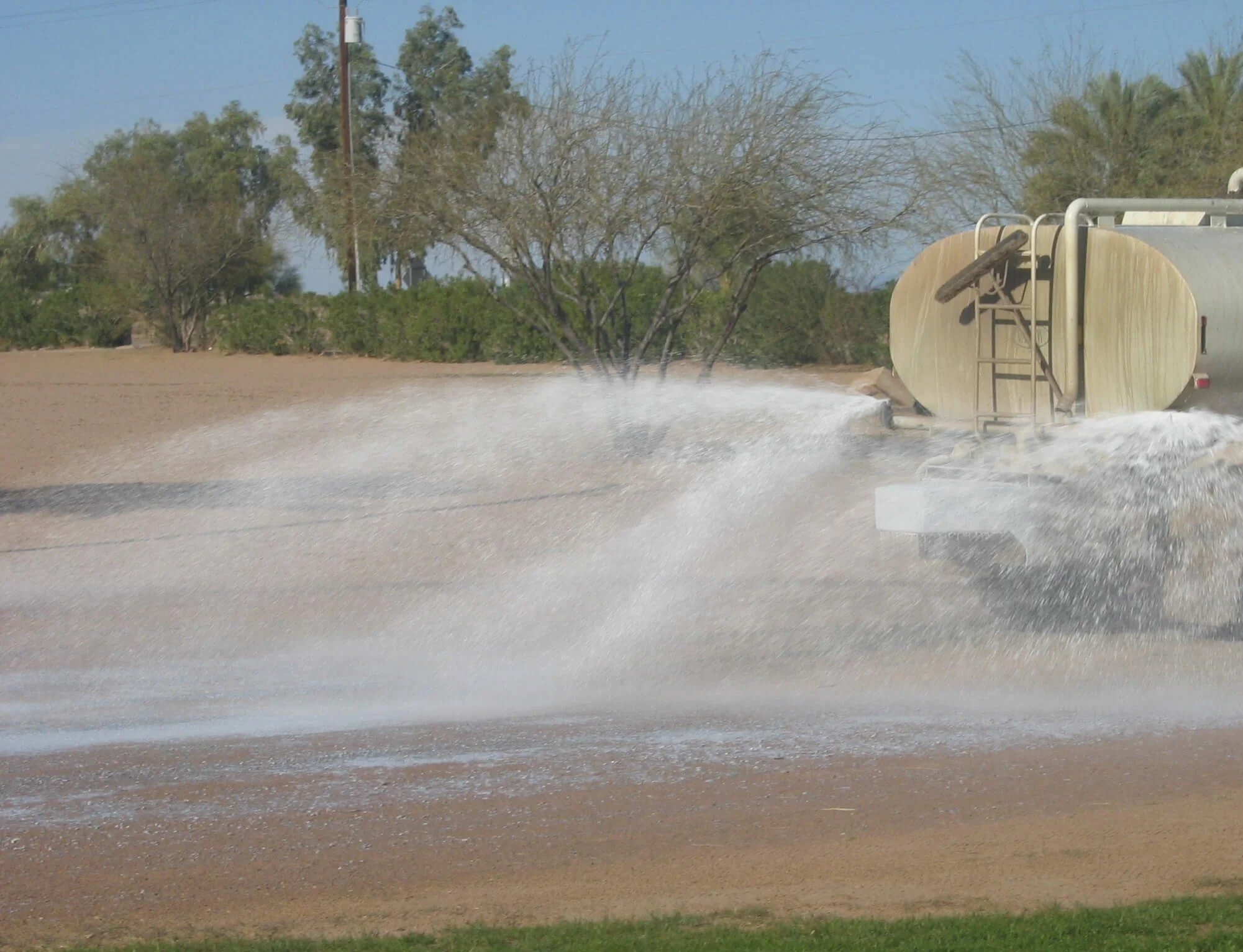 CEC dust control services — CEC Canadian Erosion & Containment